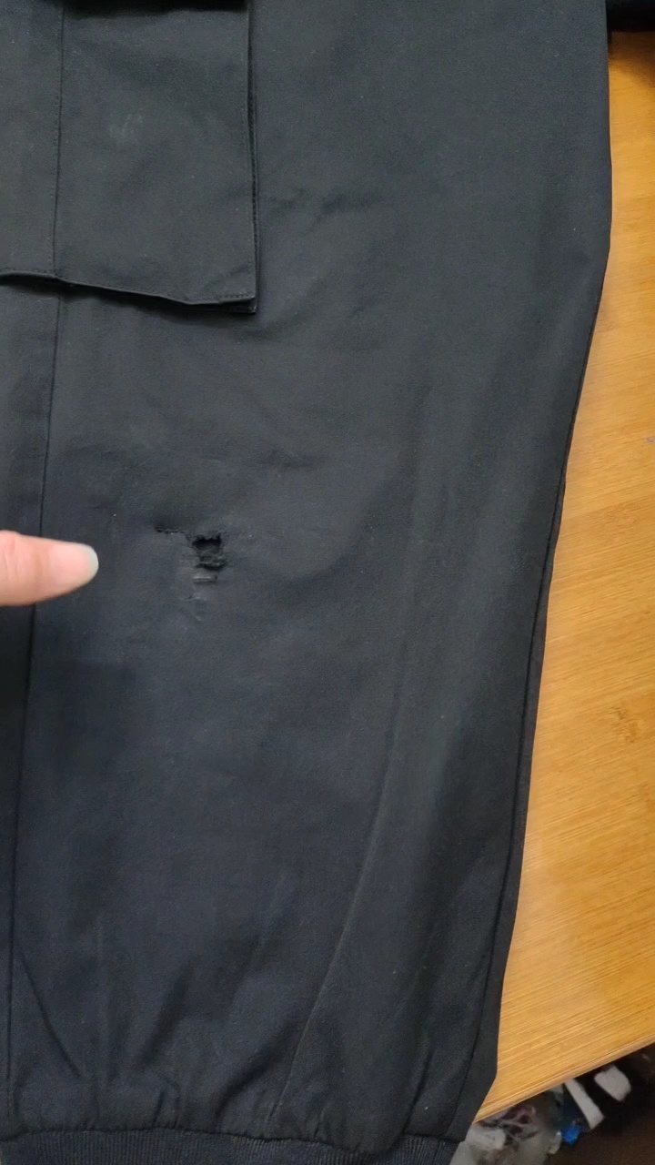 裤子破洞修补方法 工装裤破损无痕修复-度小视