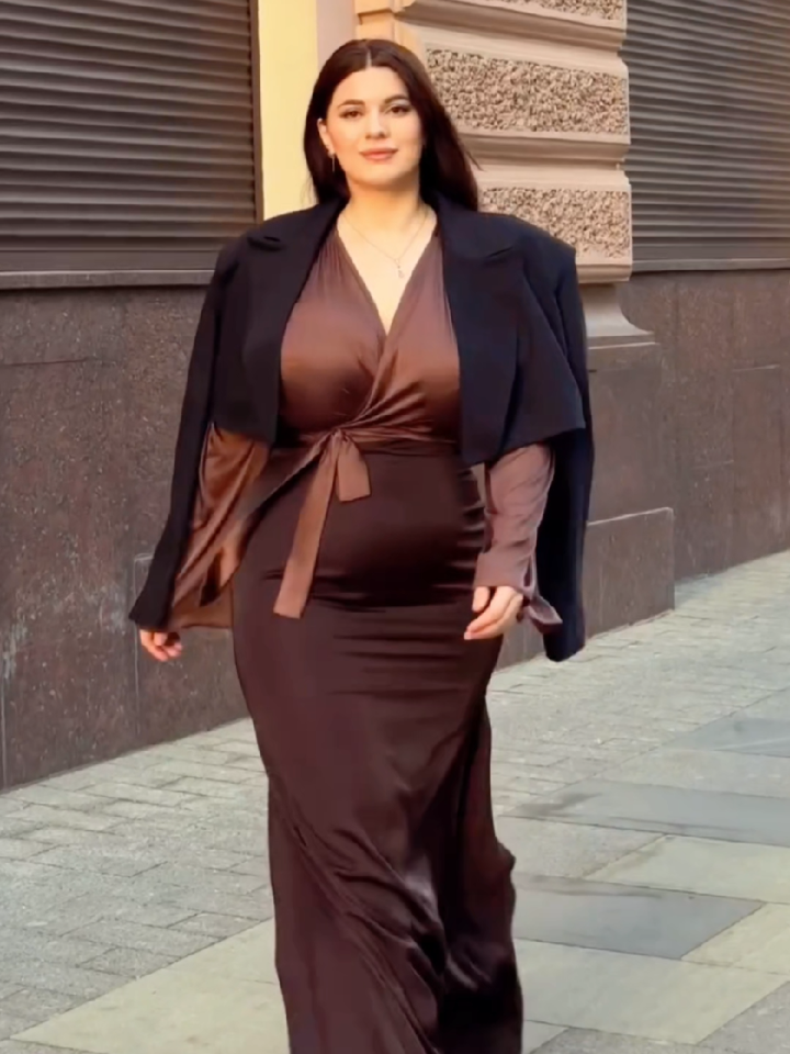 安娜斯塔西娅(anastasia),俄罗斯大码模特