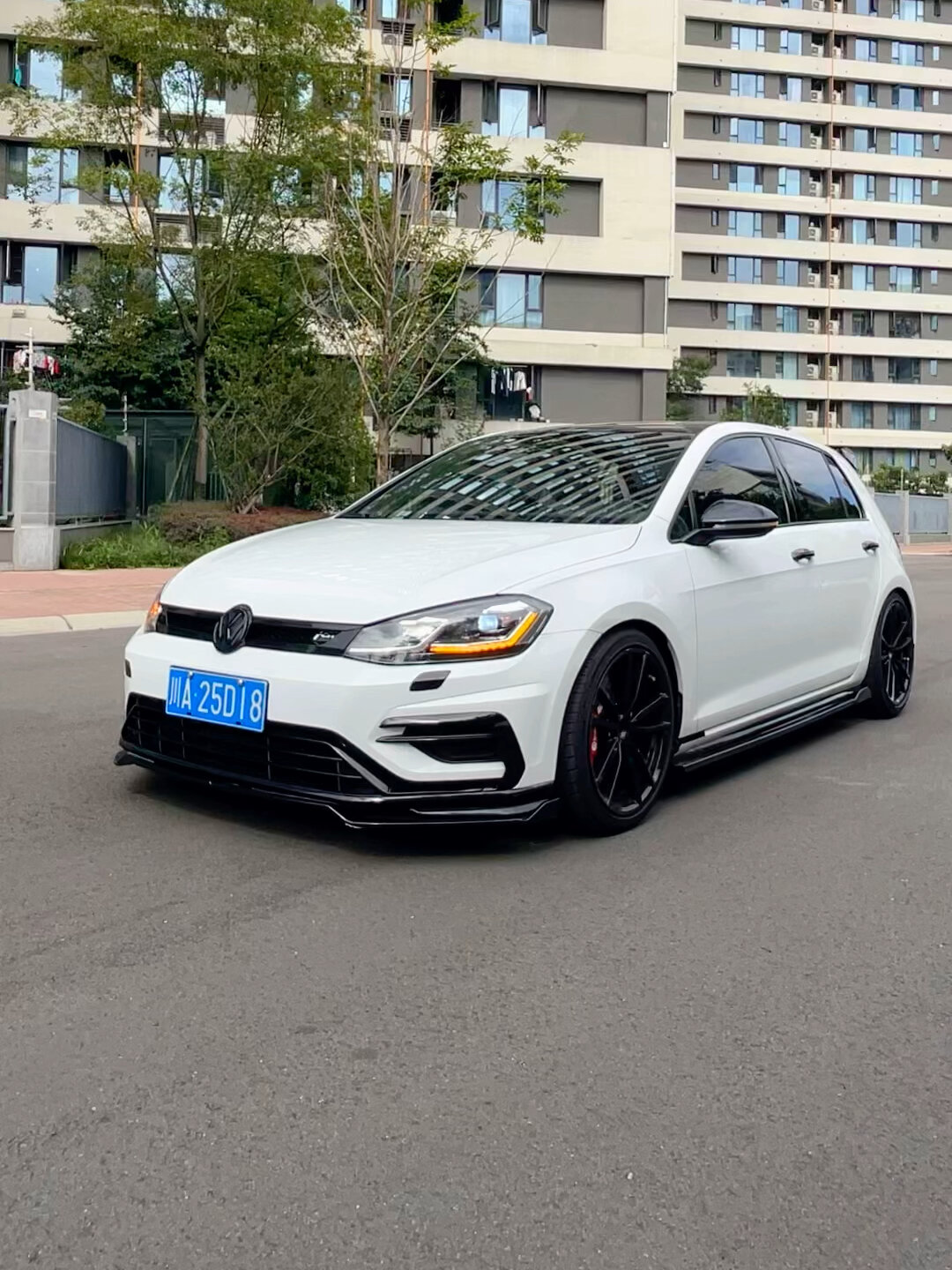 2020款高尔夫rline挚爱版280tsi