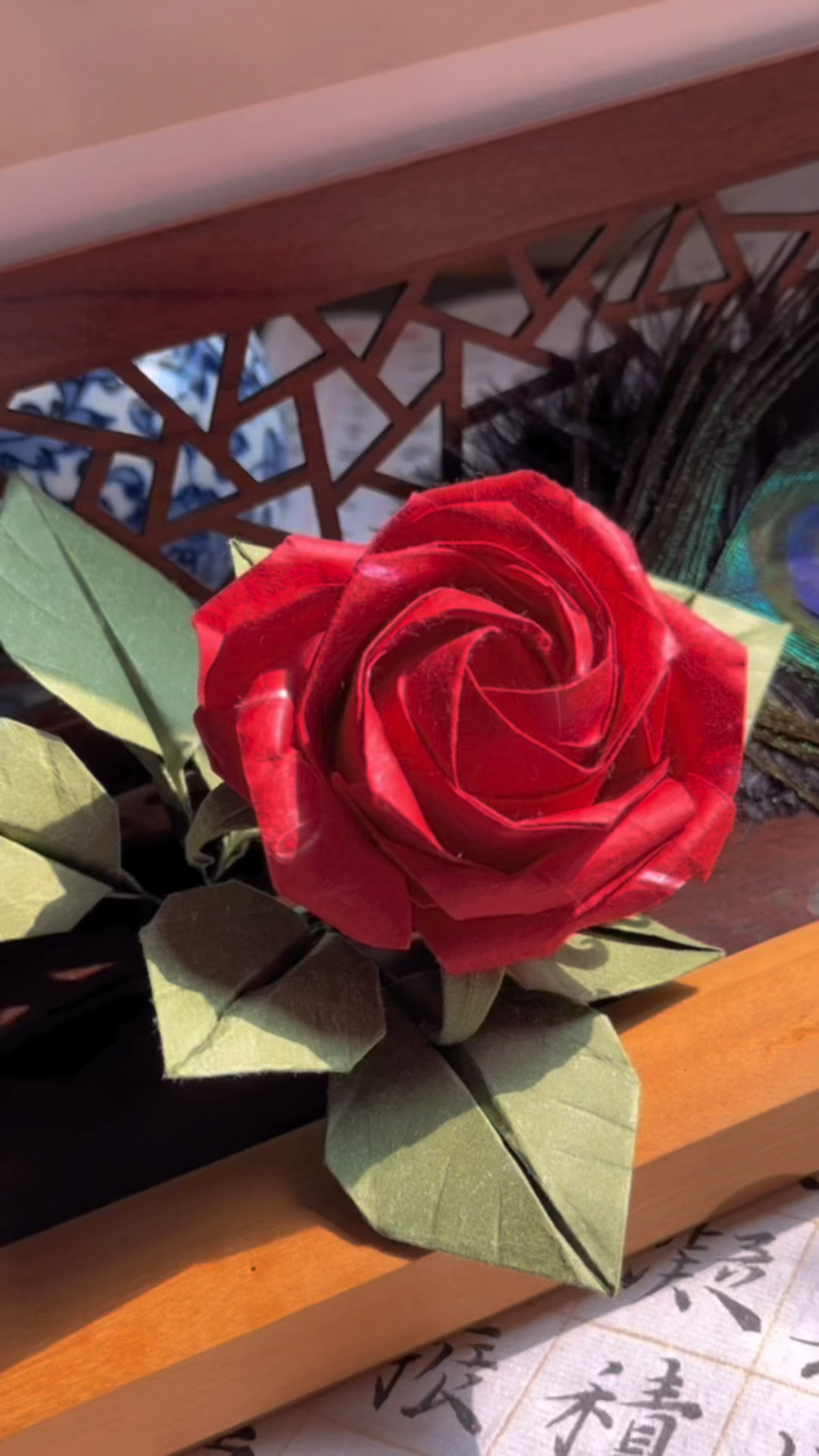 五瓣佐藤玫瑰花折纸教程