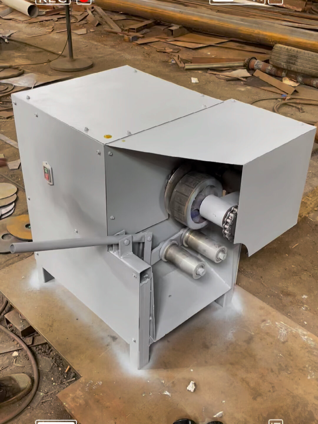 新款机油滤芯切割机,机油滤芯拆解机,机油格