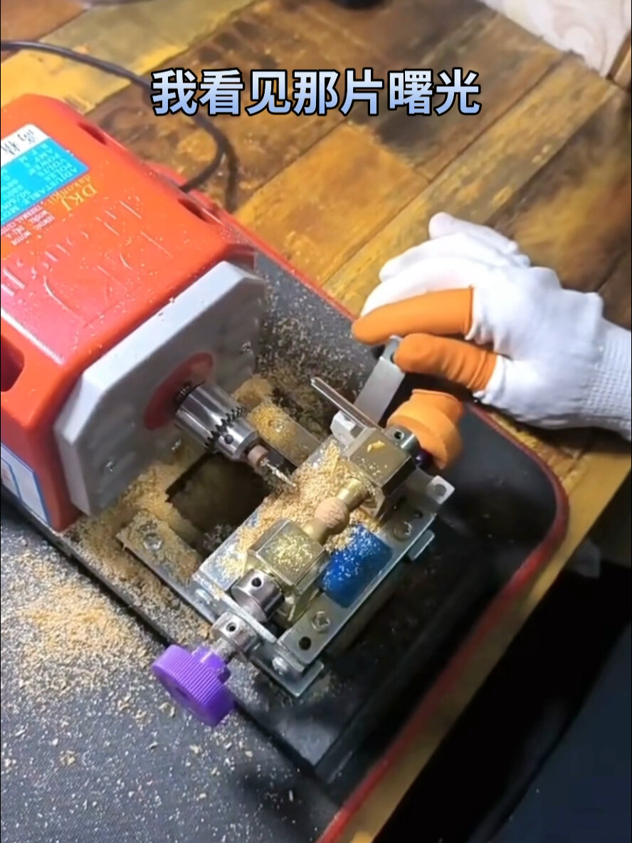 高精度打孔机圆珠佛珠打孔机珍珠桃核桶珠打