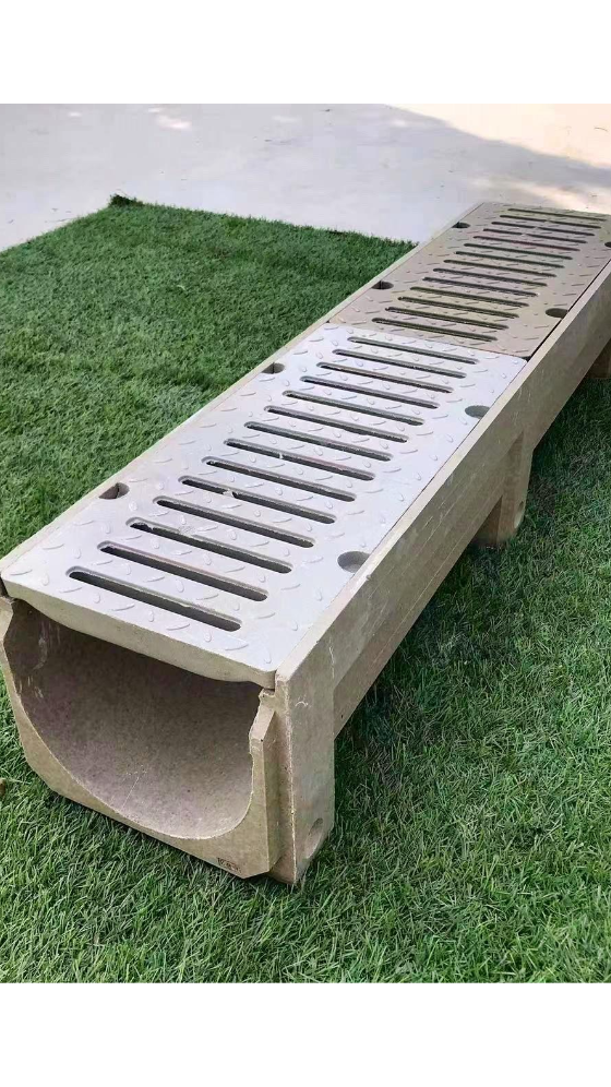 建筑工地成品排水沟安装效果