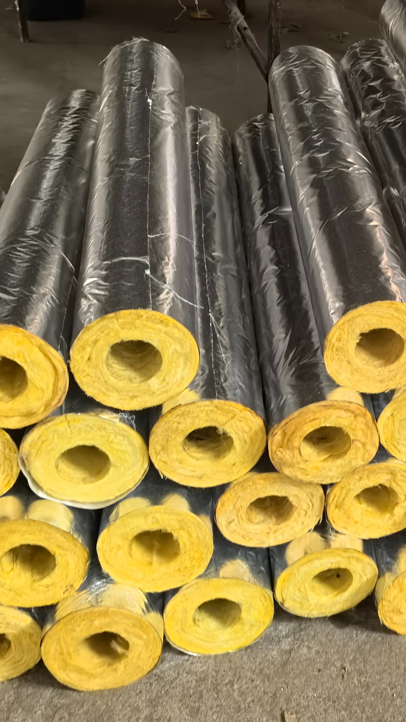 离心玻璃棉保温管壳