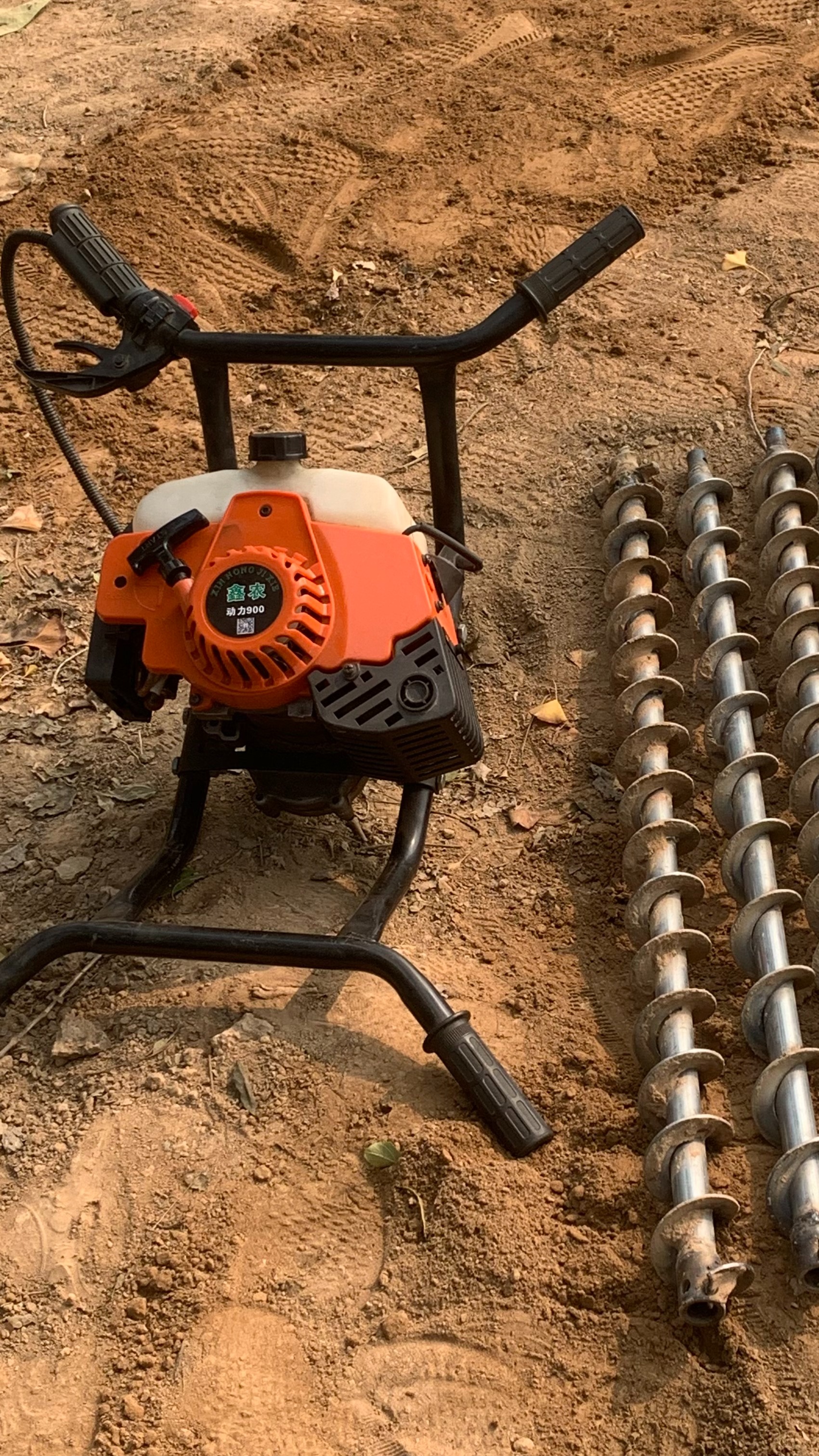 手扶式地质勘探钻孔机,如何完成6米地层取样