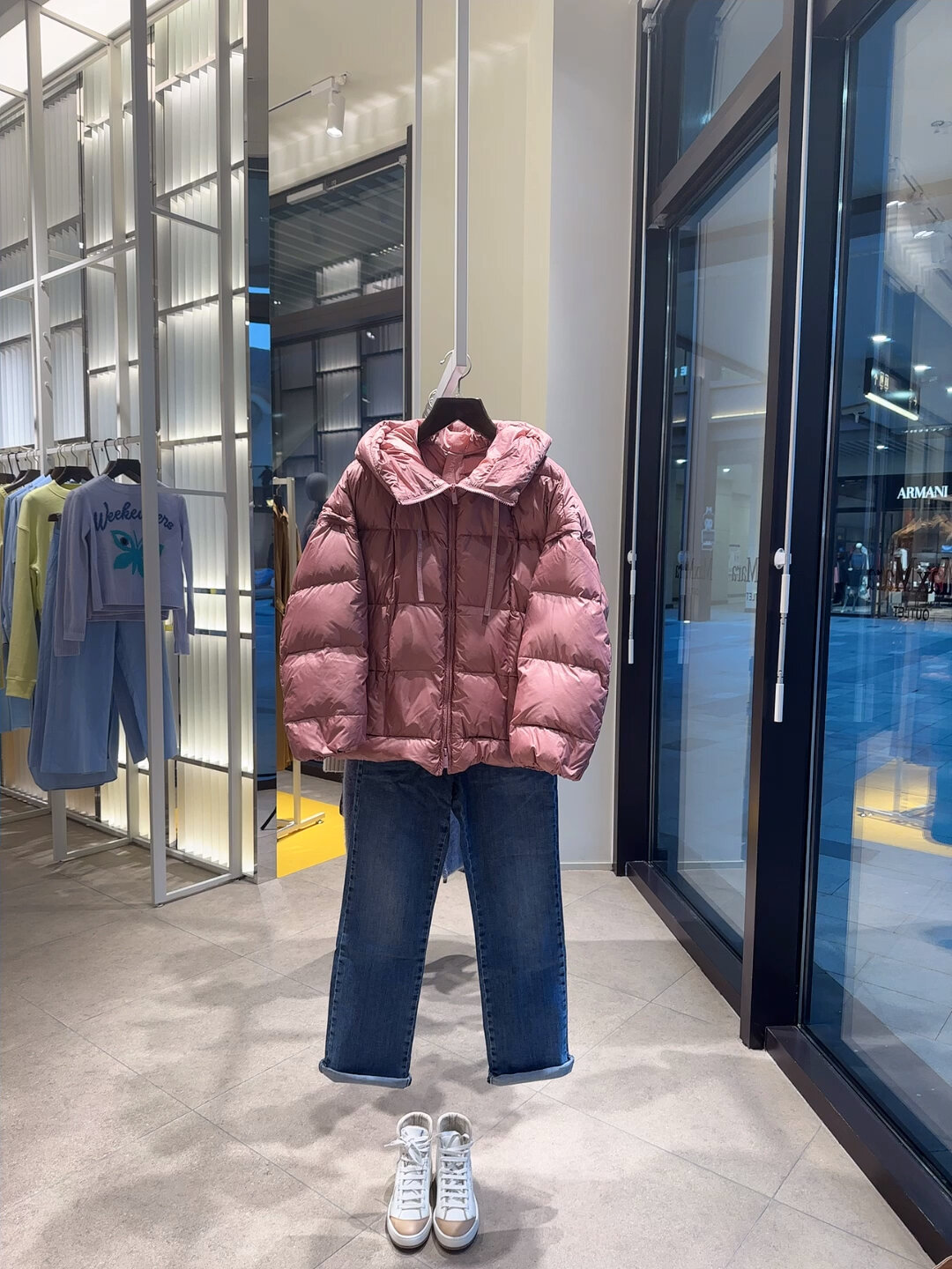 maxmara 姐妹品牌温柔豆沙色羽绒服3600