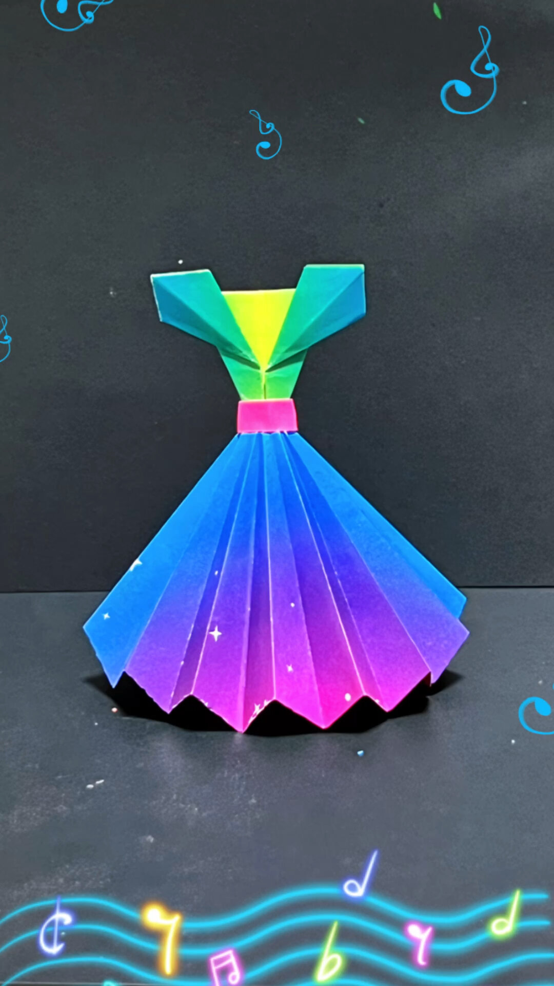 漂亮的立体公主裙折纸