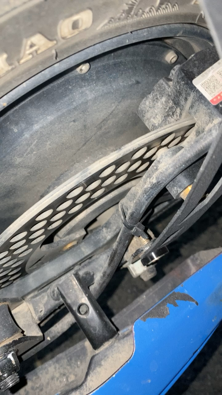 电动车后轮异响怎么解决