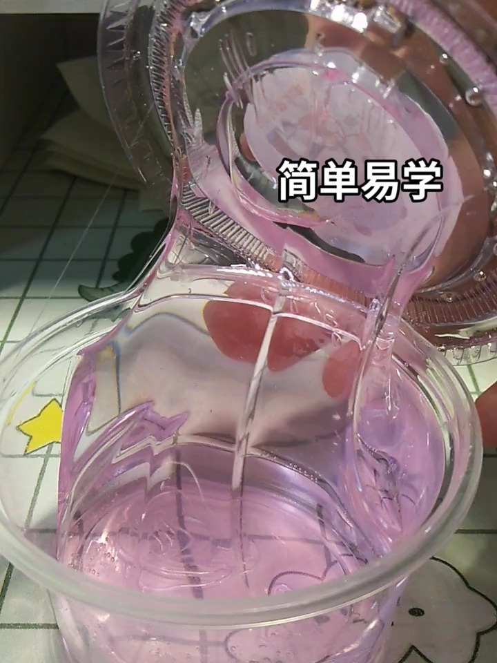 用洗洁精做起泡胶可成功鸭