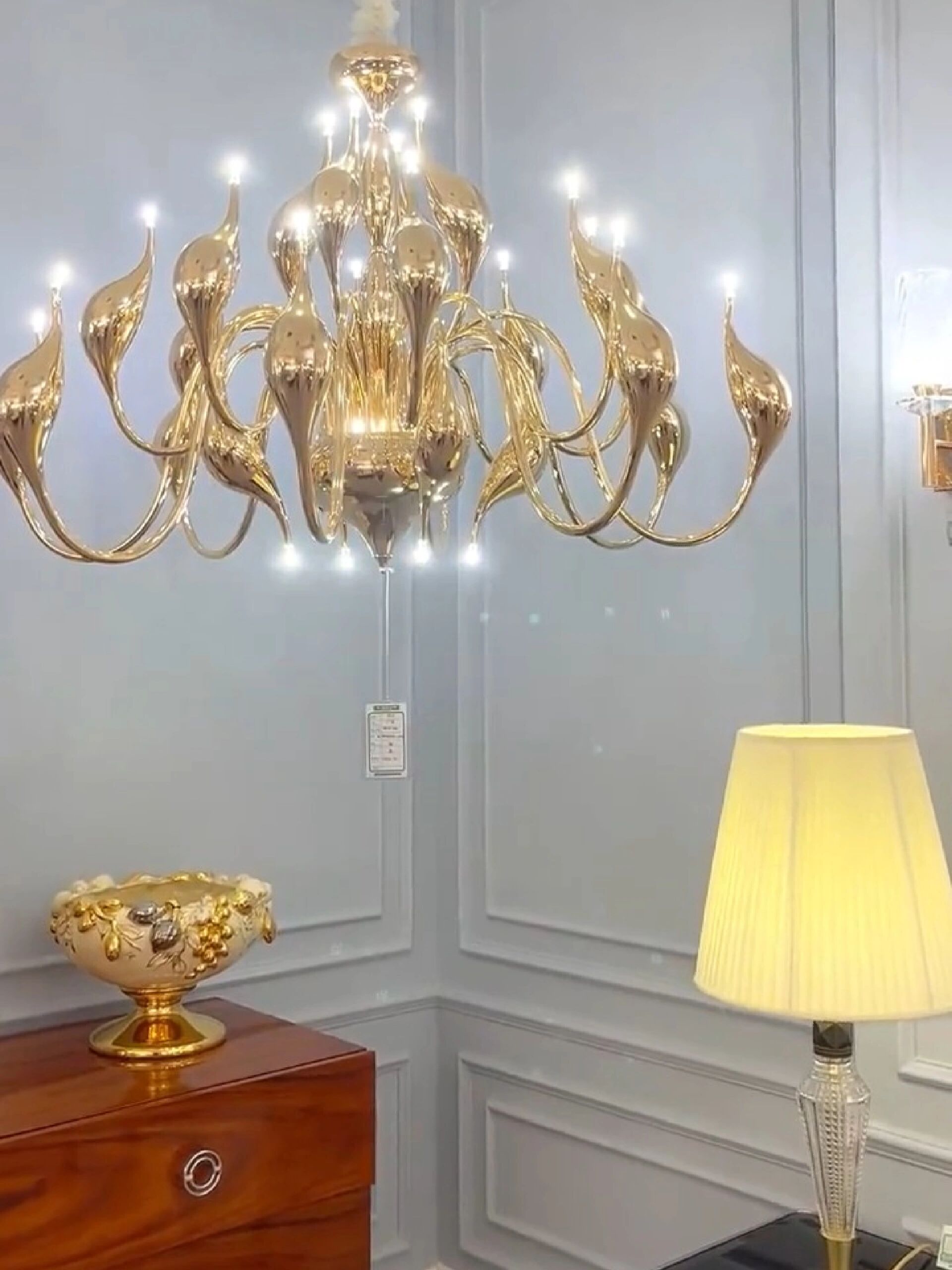 卢卡伊森—精致轻奢灯饰,让你的家更高级!-度小视