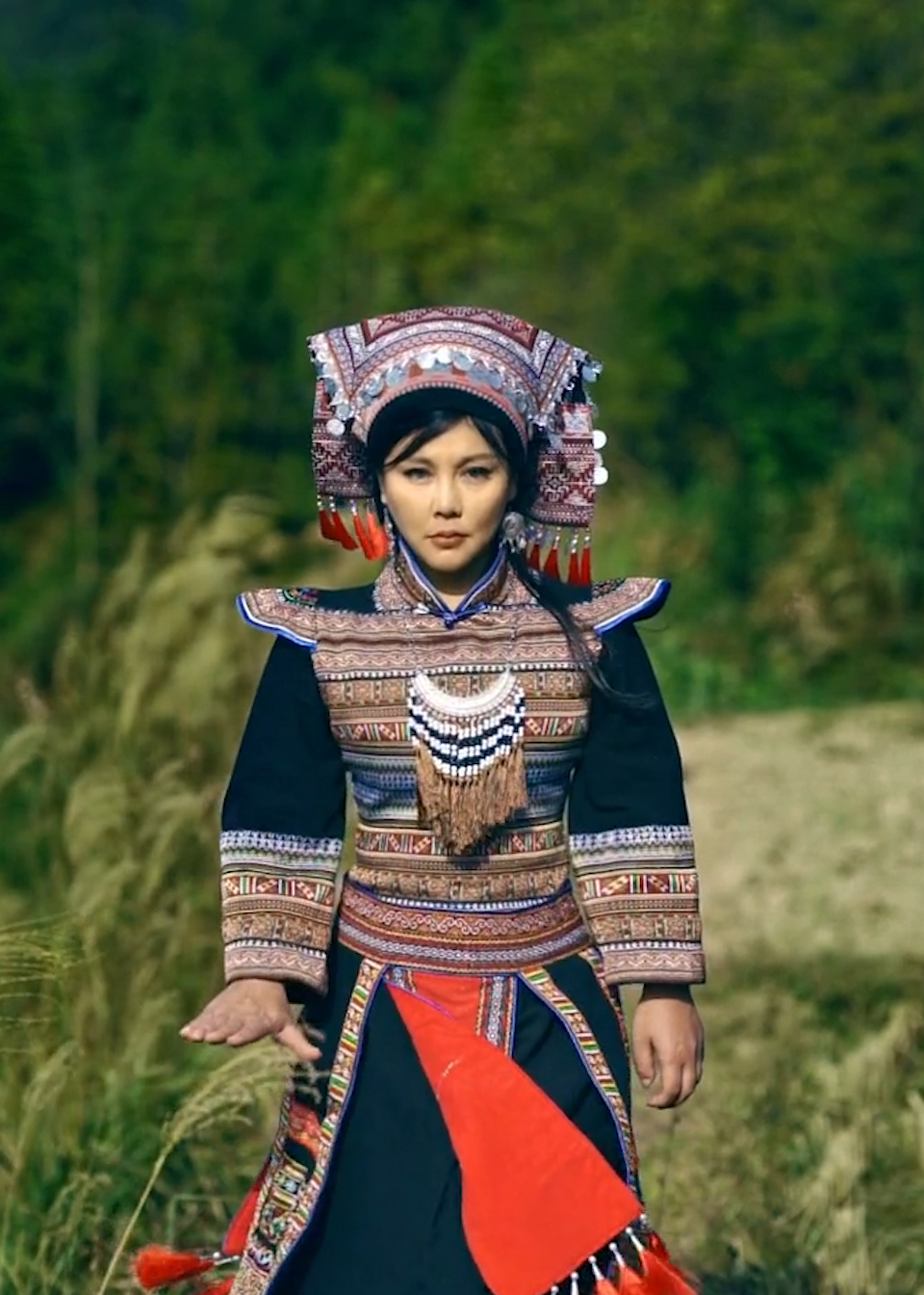 "瑶族大祭司"火爆网络,本人回应:想让更多人知道瑶族文化