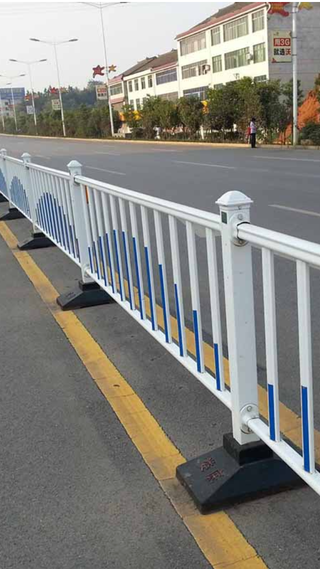 道路护栏生产厂家,护栏生产厂家联系方式,围墙护栏,锌钢护栏