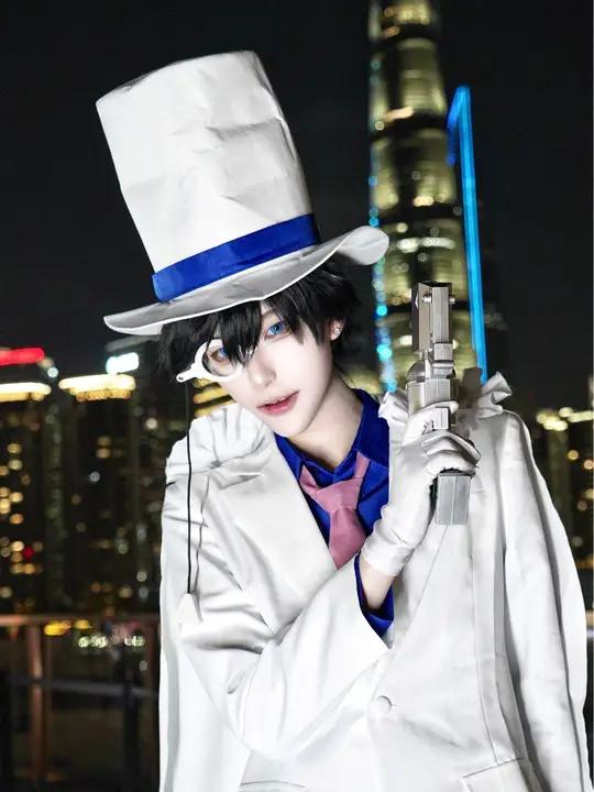 its show time! 怪盗基德 cos 名侦探柯南