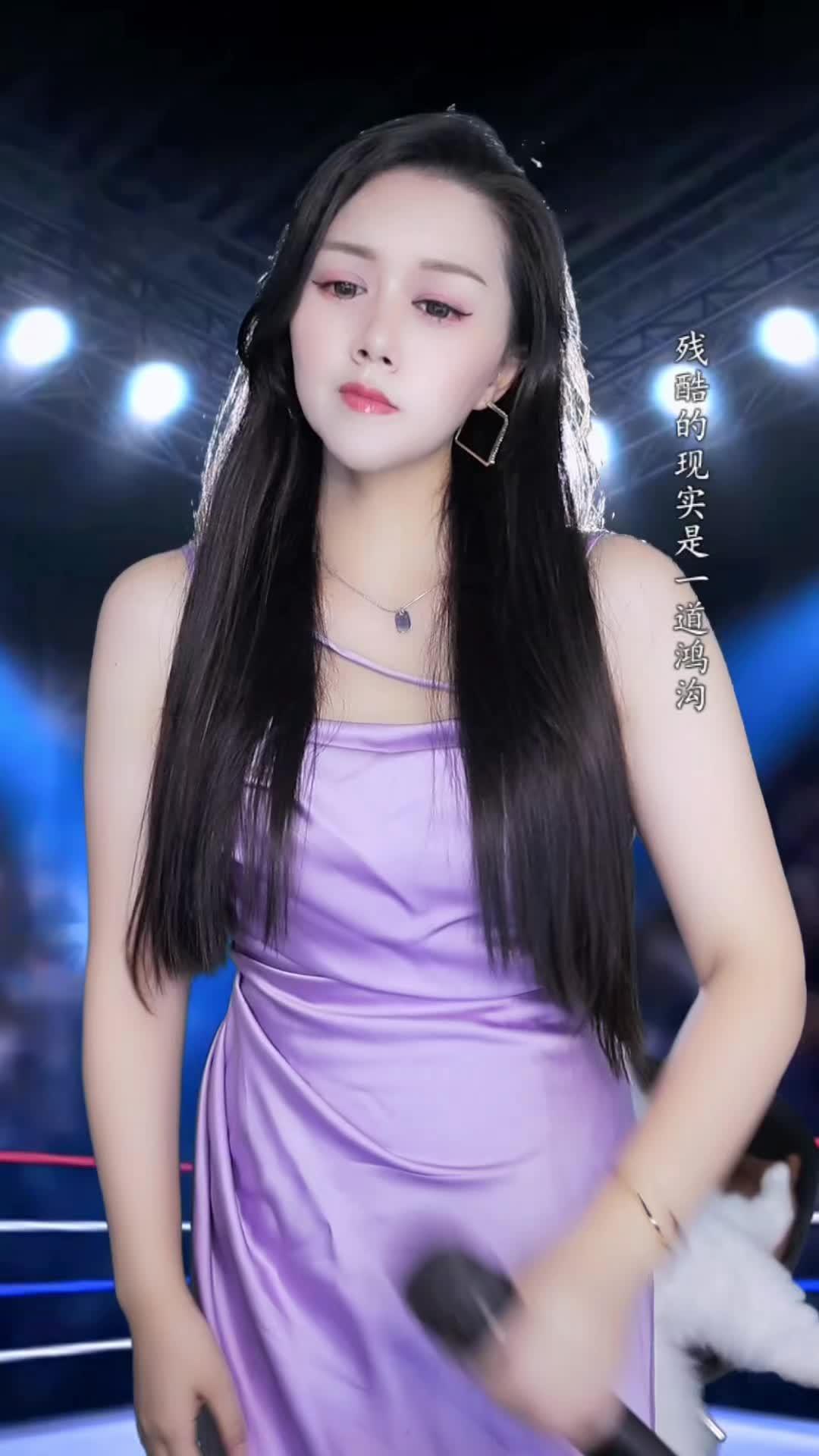 米灵专辑歌曲《累了也想喝点酒》没事就想听这首,你们呢 累了也想喝点