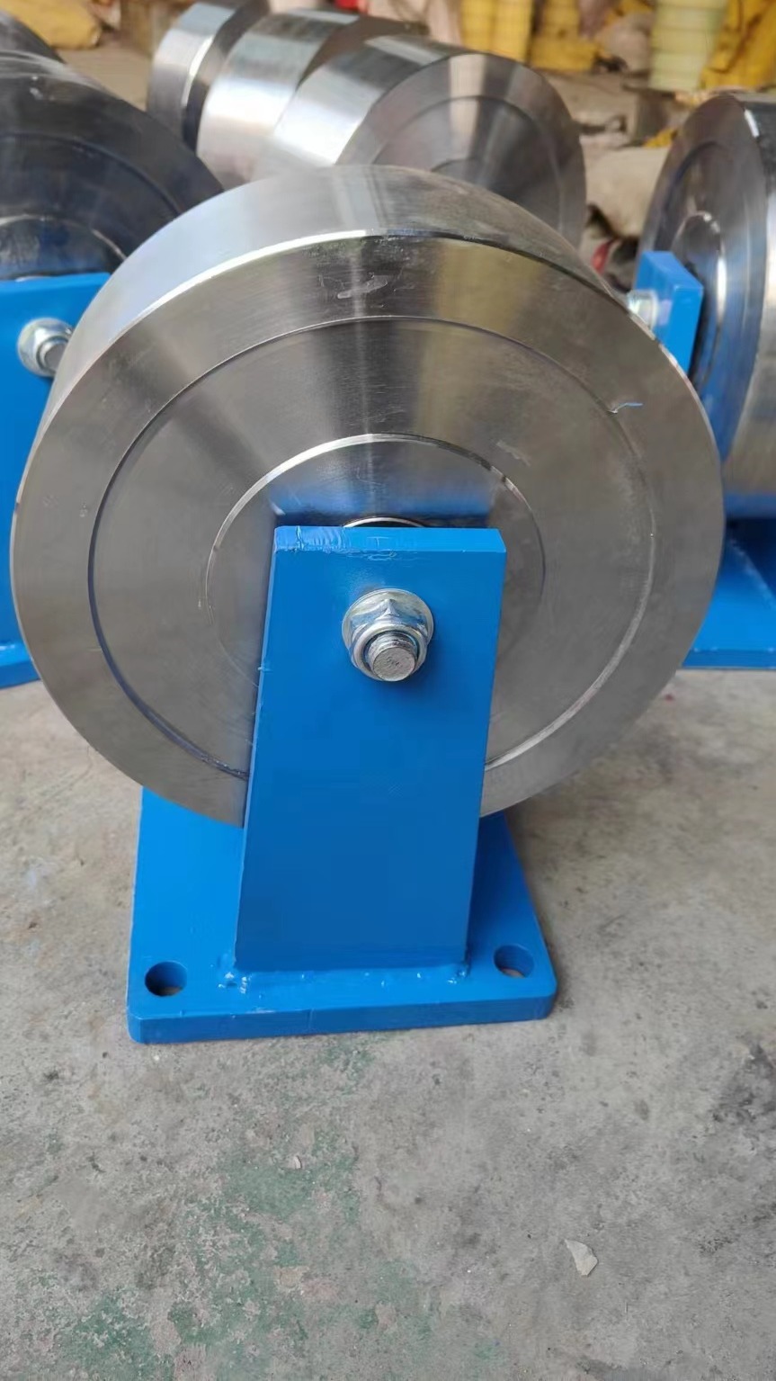 单边轨道轮 t型滑轮 重型钢轨轮视频