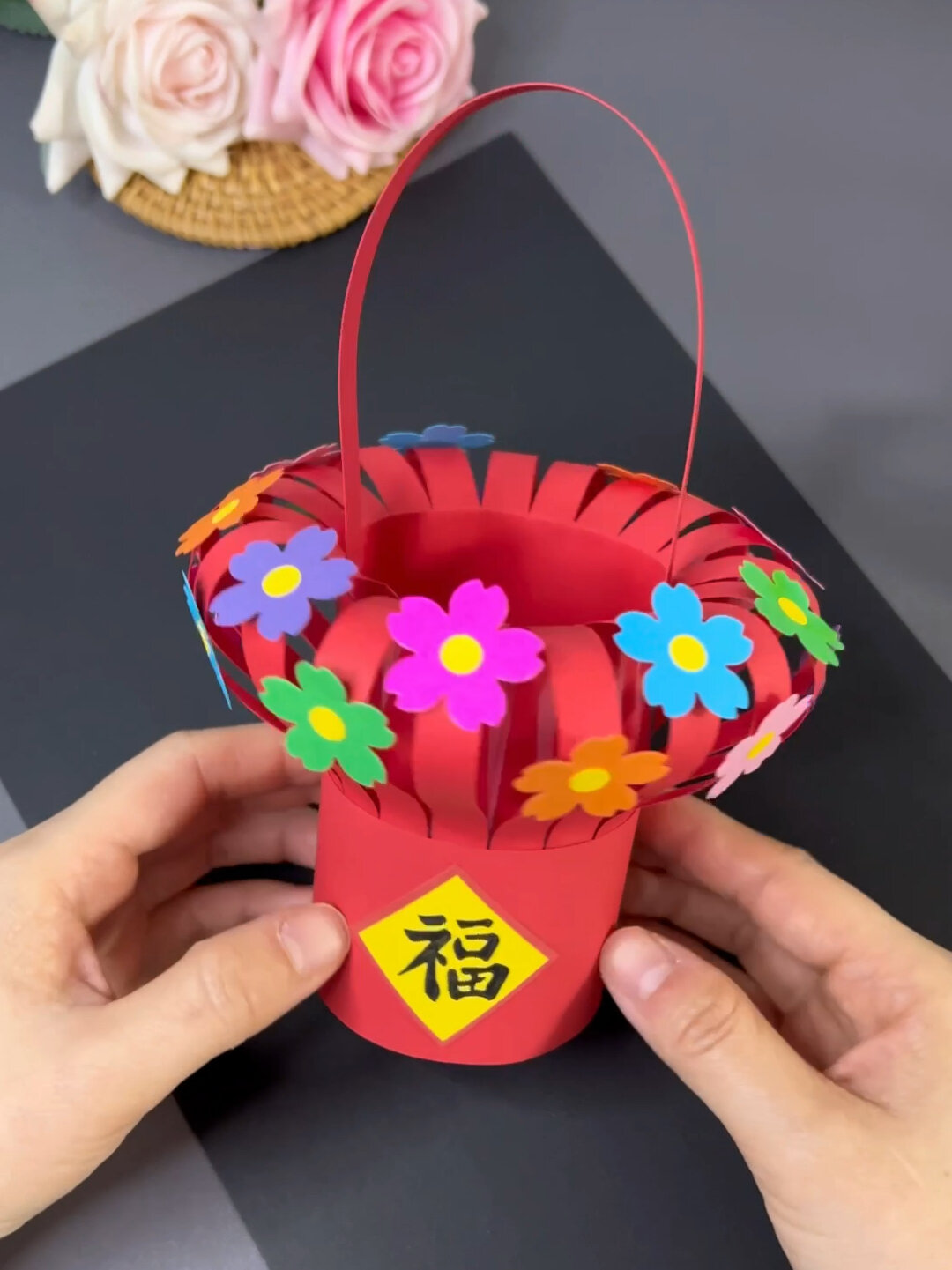 手工花篮灯笼