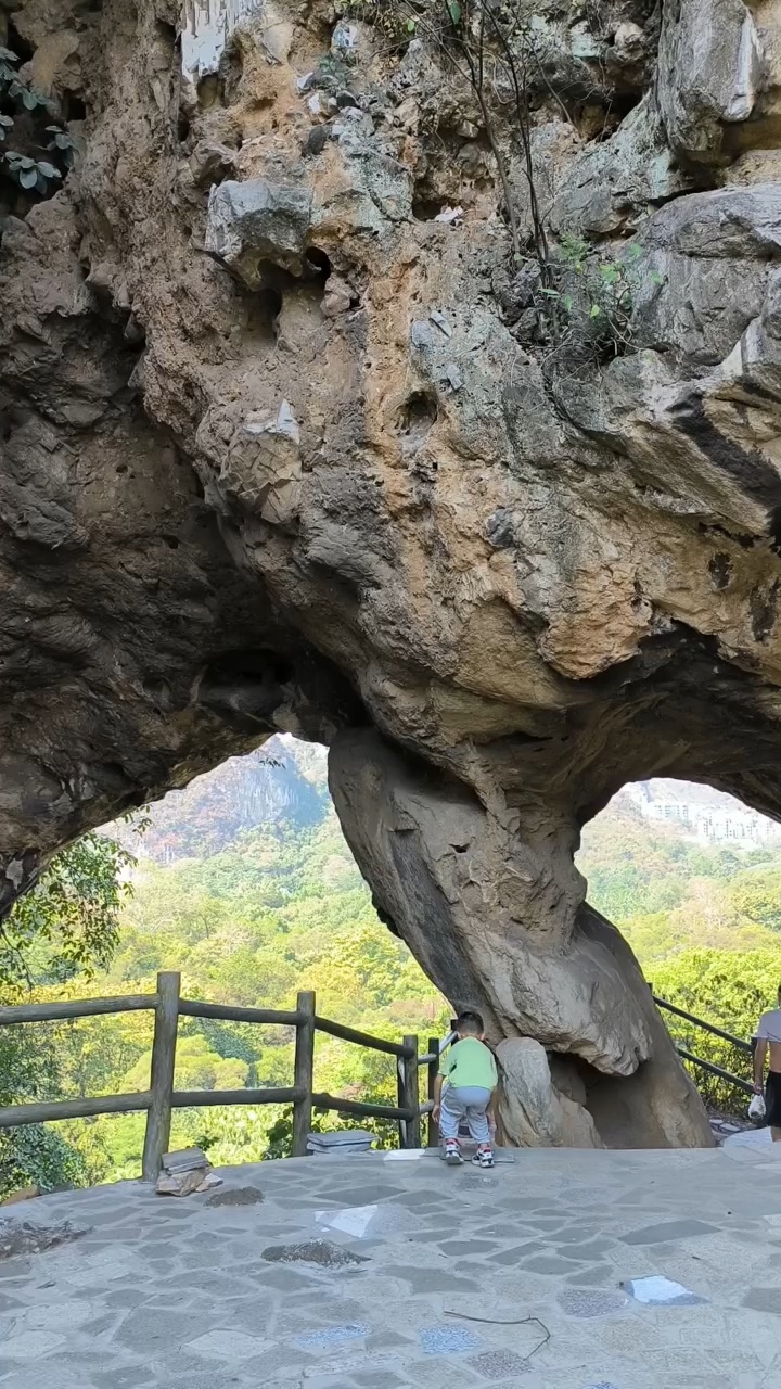 隐藏在柳州龙潭公园的美女照镜山96-度小视