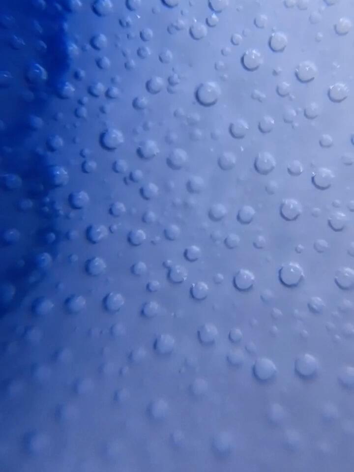 传统柴窑青花和现代气窑青花的气泡区别-度小视