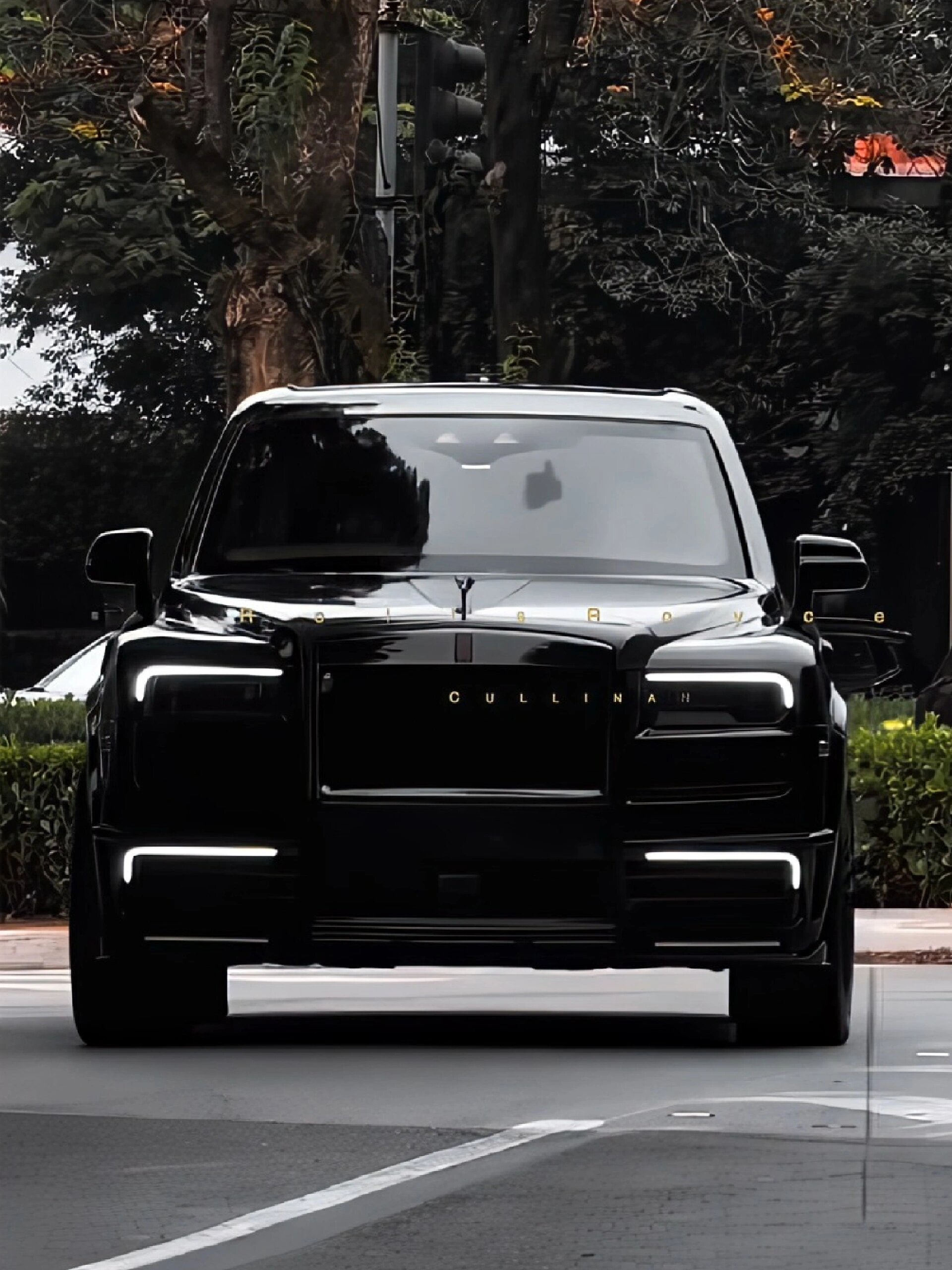 无冕之王的压迫感劳斯莱斯库里南