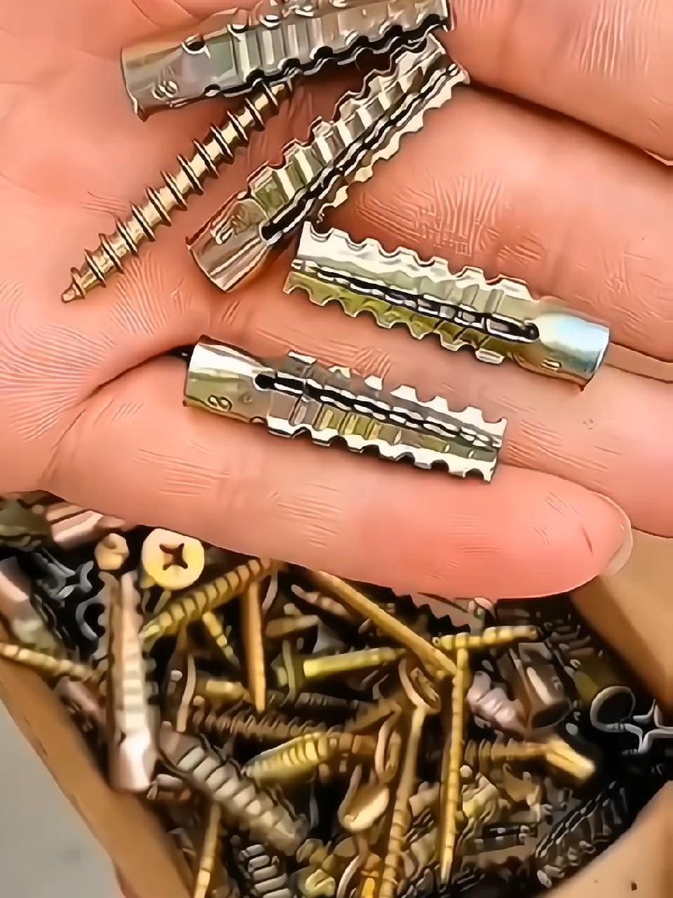 塑料膨胀管钉涨塞升级版轻型铁膨胀螺丝轻质砖砖墙膨胀螺钉 紧固件