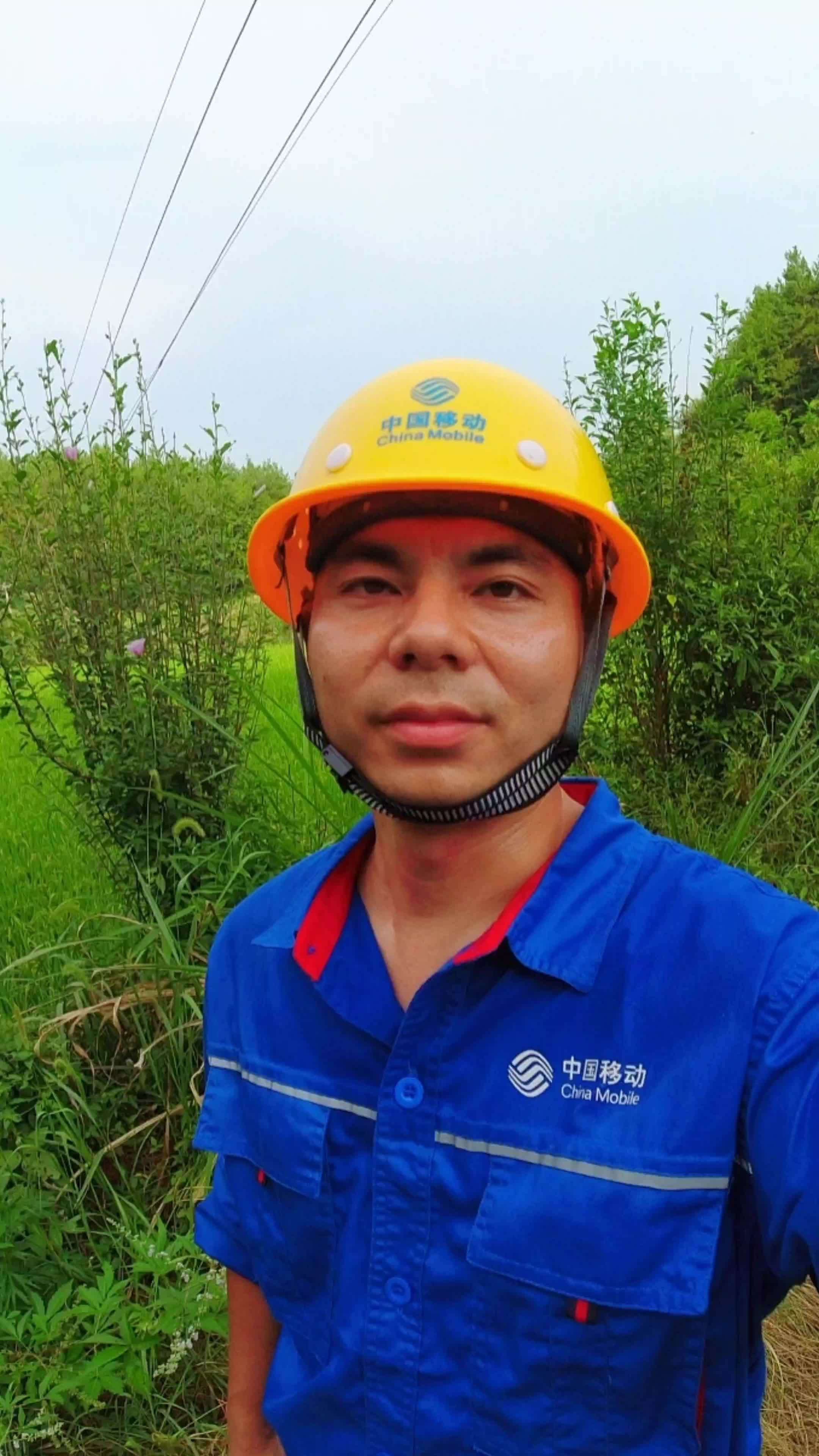 移动宽带装维日常,用户报装宽带,所在地址移动光纤资源未覆盖,看现场