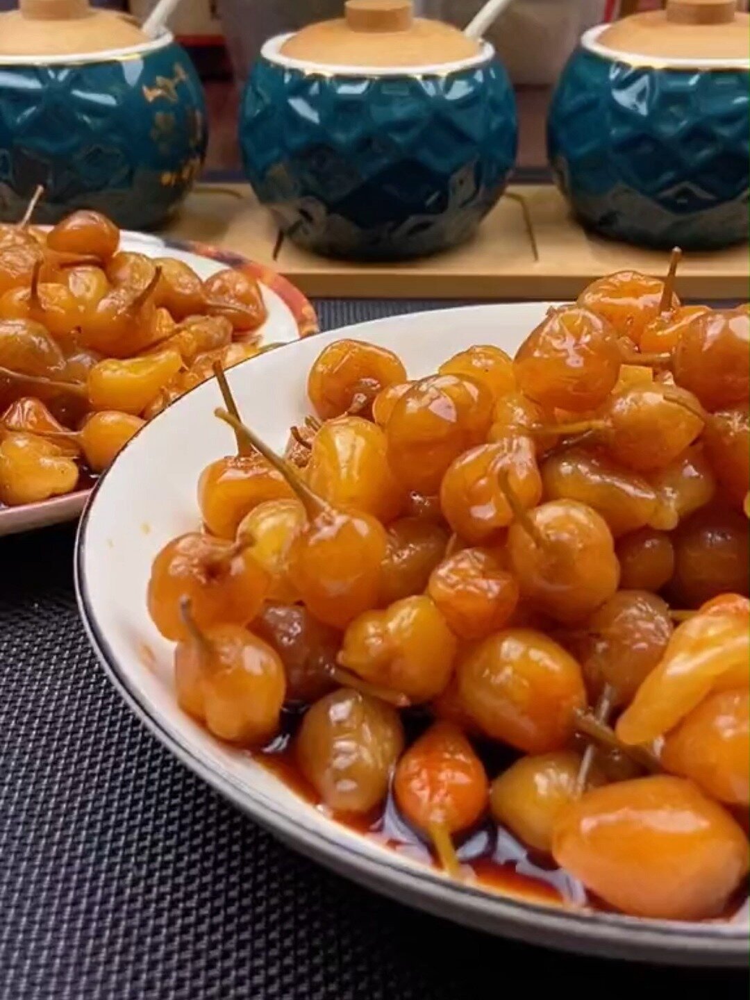 一般五彩泡椒腌制30天左右就能入味了