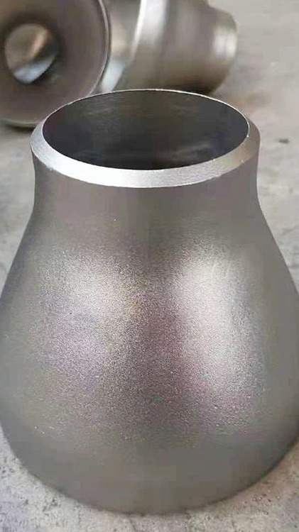 异径管