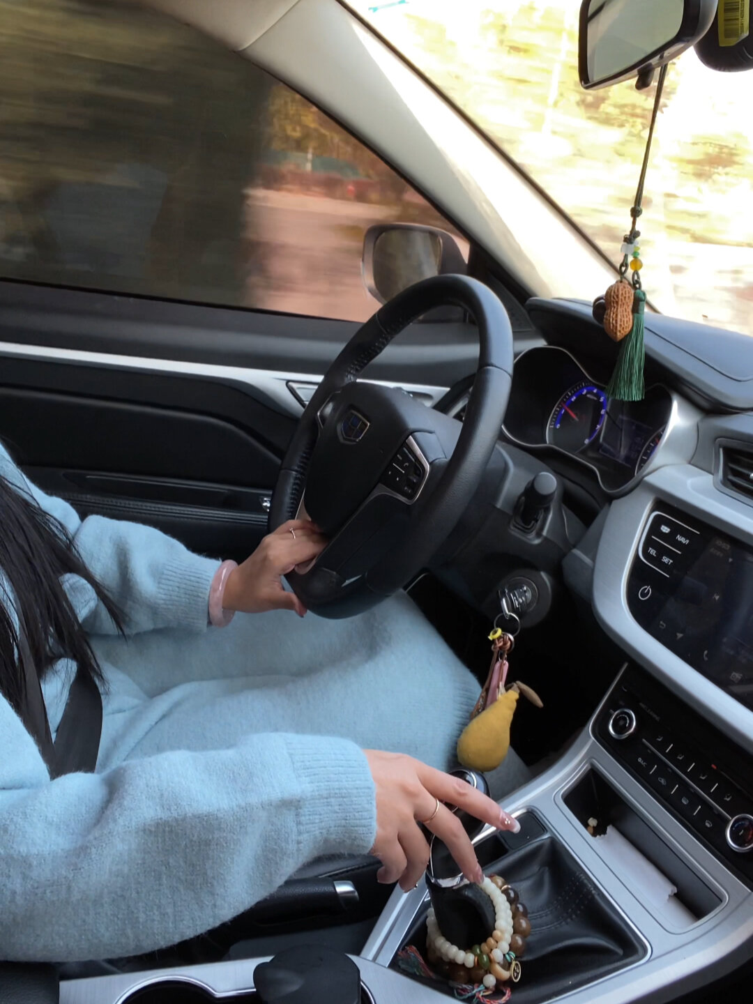 手动挡女司机日常开车07