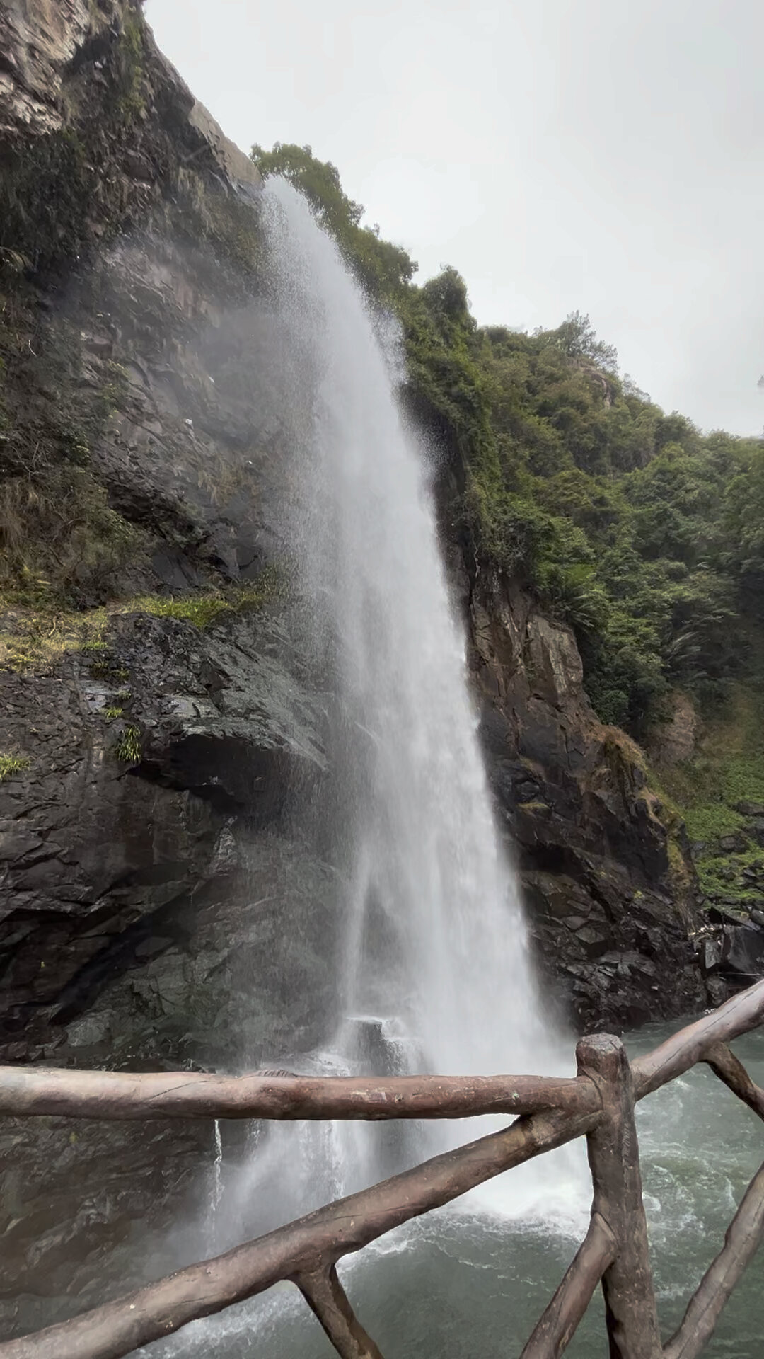 厦门出发九鲤湖瀑布!动车出行
