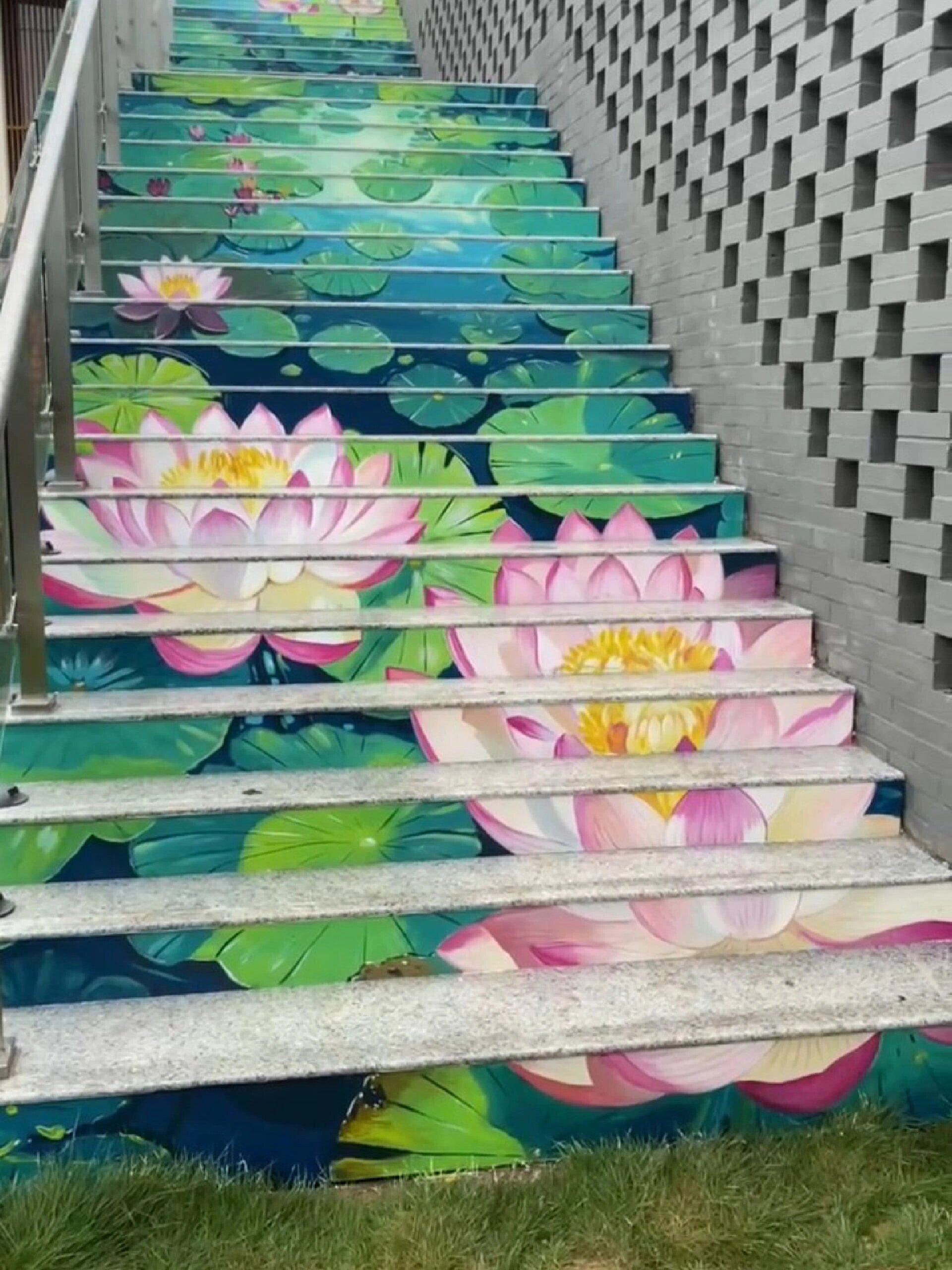 楼梯地面彩绘