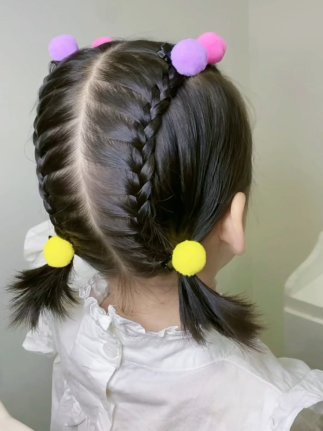 头发短碎发多的宝宝试试这样扎～简单又好看
