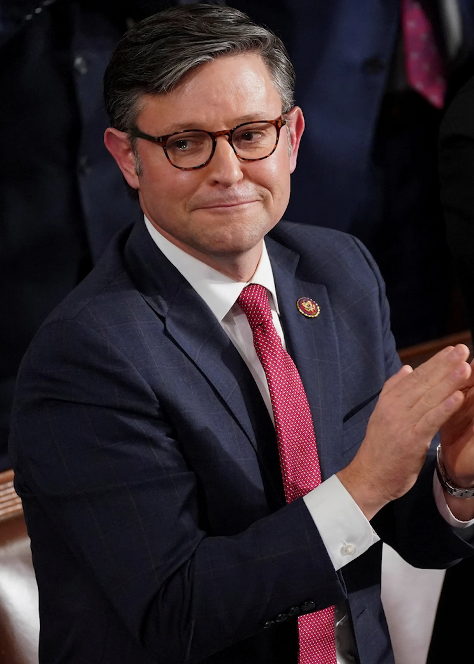 美国众议院议长吐槽拜登我们有个软弱的总统他都不敢和我单独会面怕