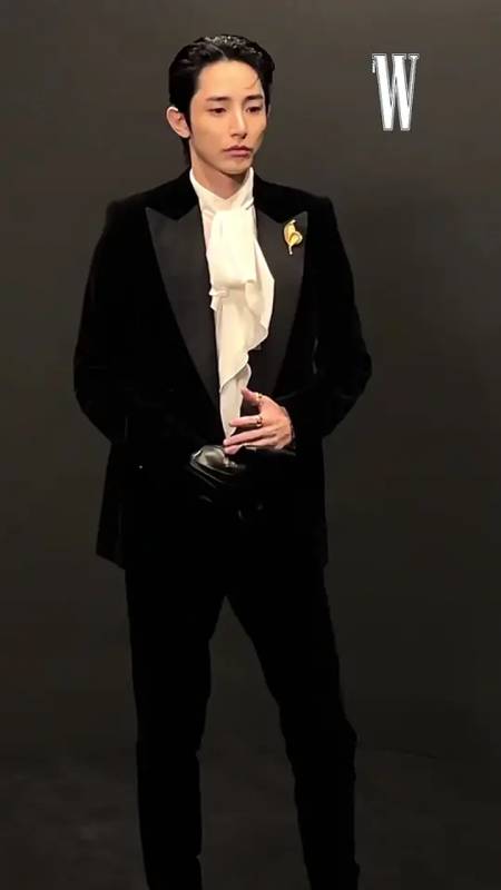 李洙赫吸血鬼王子李洙赫米兰时装周