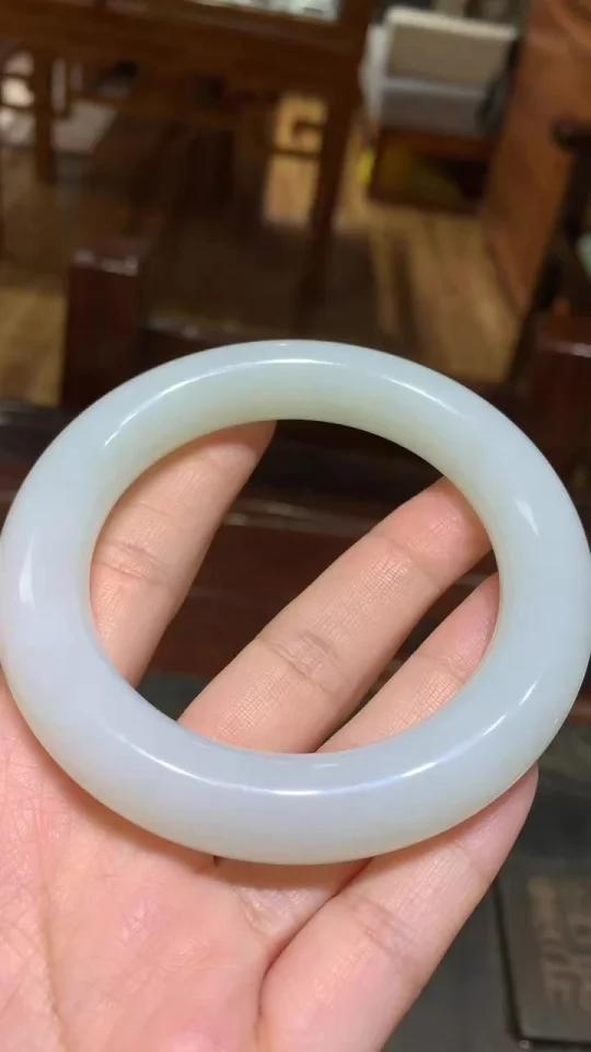 天泰白玉手镯