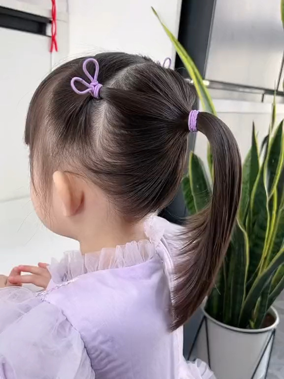 小兔子耳朵发型