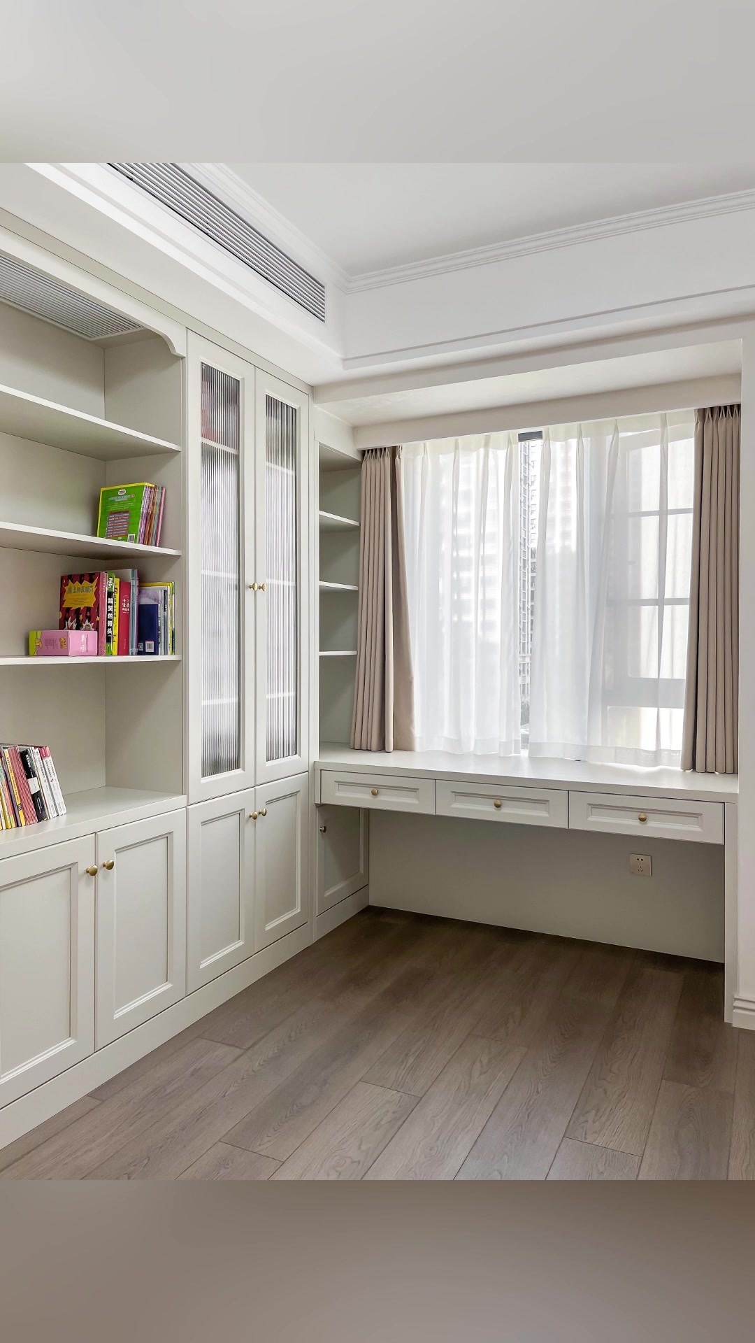 儿童房书柜这样设计,也太实用了吧!