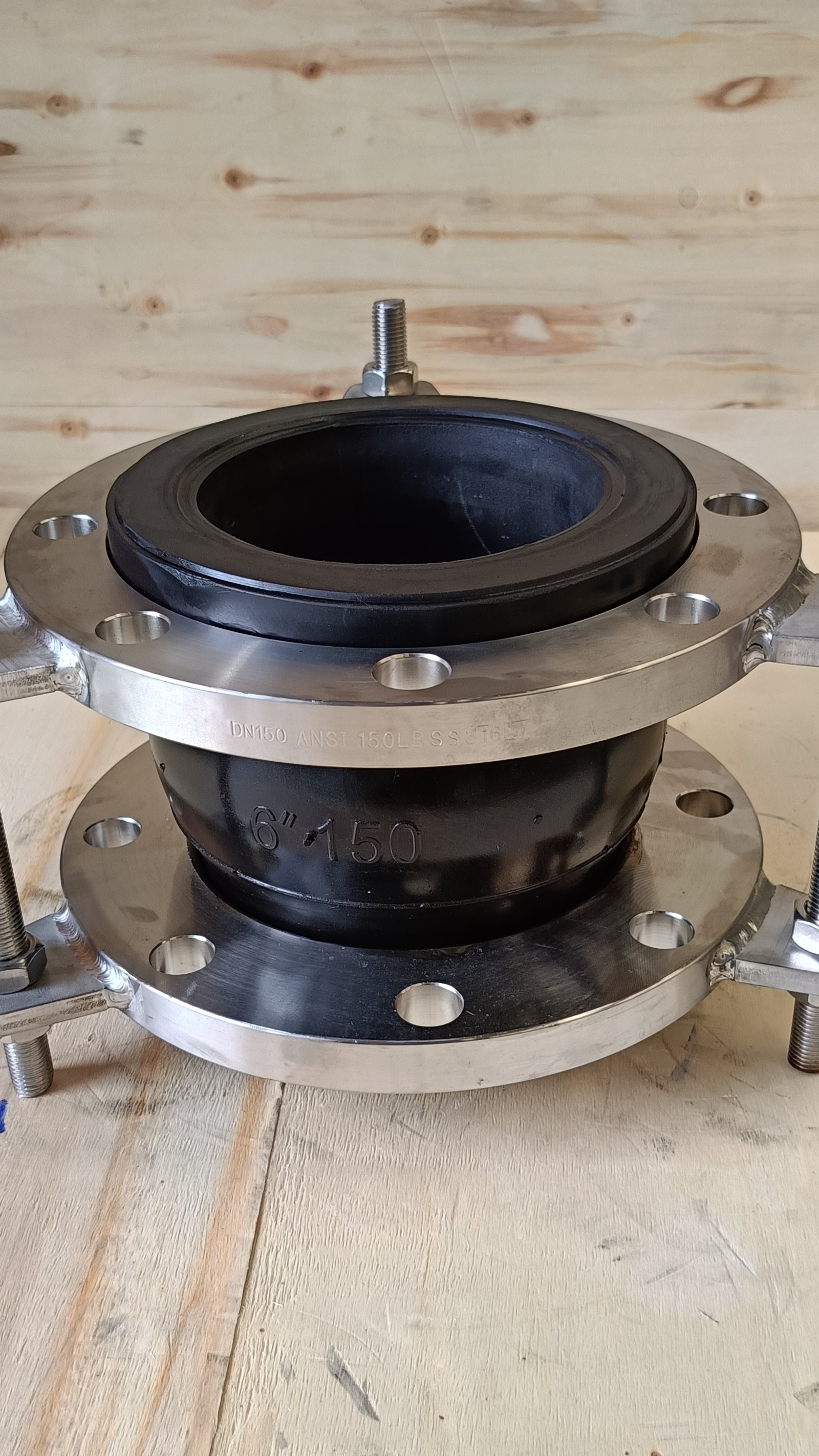 橡胶软接头球体套法兰