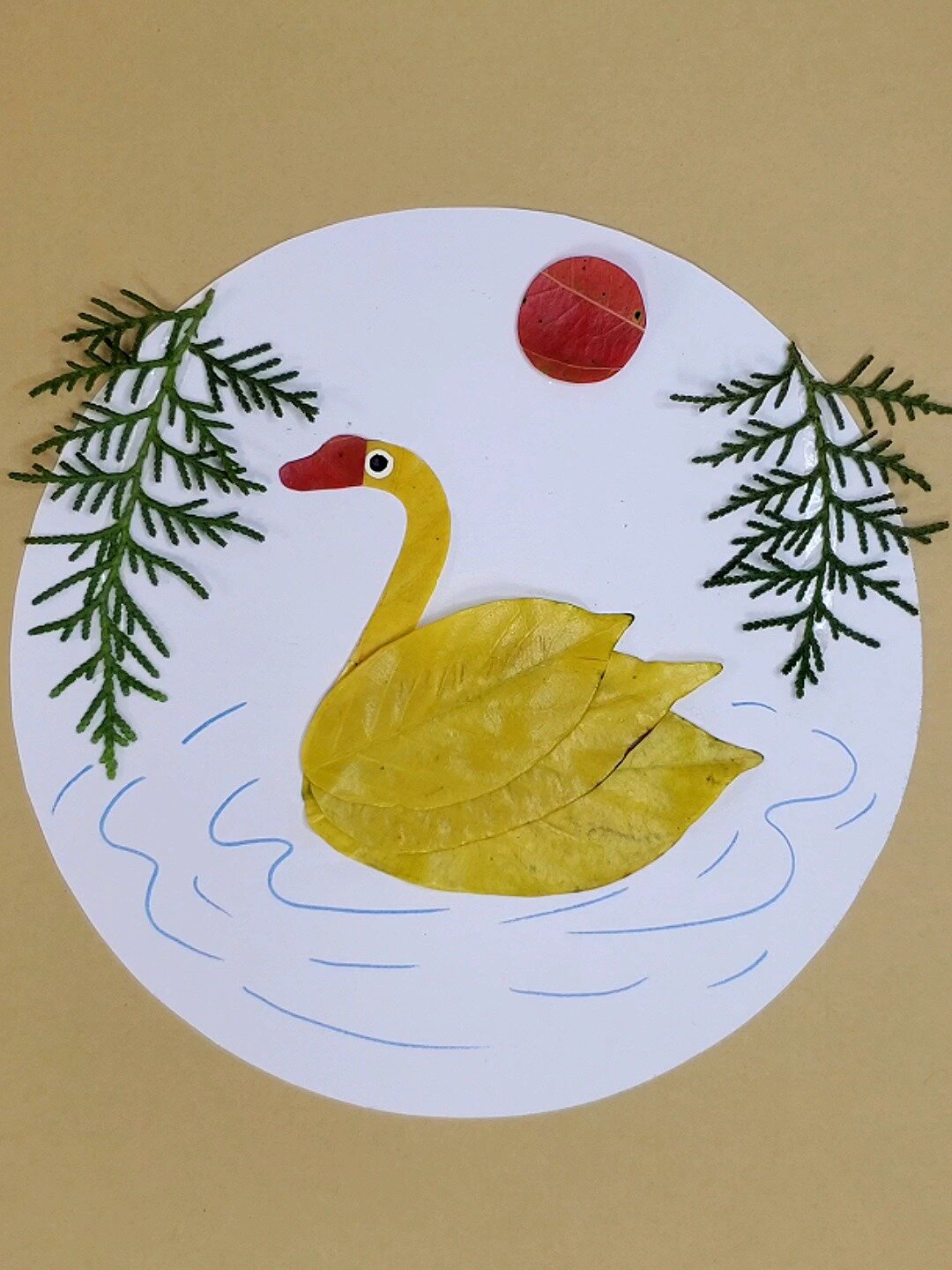 小天鹅树叶贴画