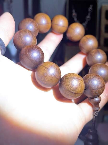 六棱木手串卡2.0,收藏级,英国现货-度小视