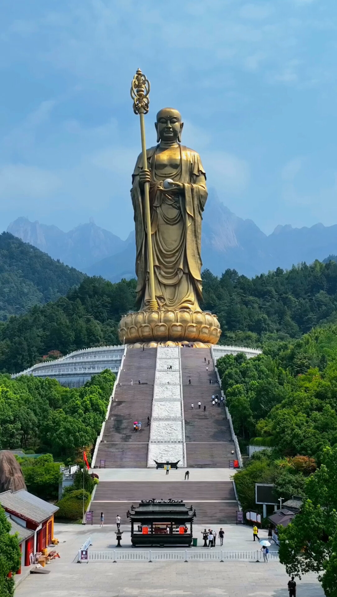 九华山地藏王菩萨显灵图片