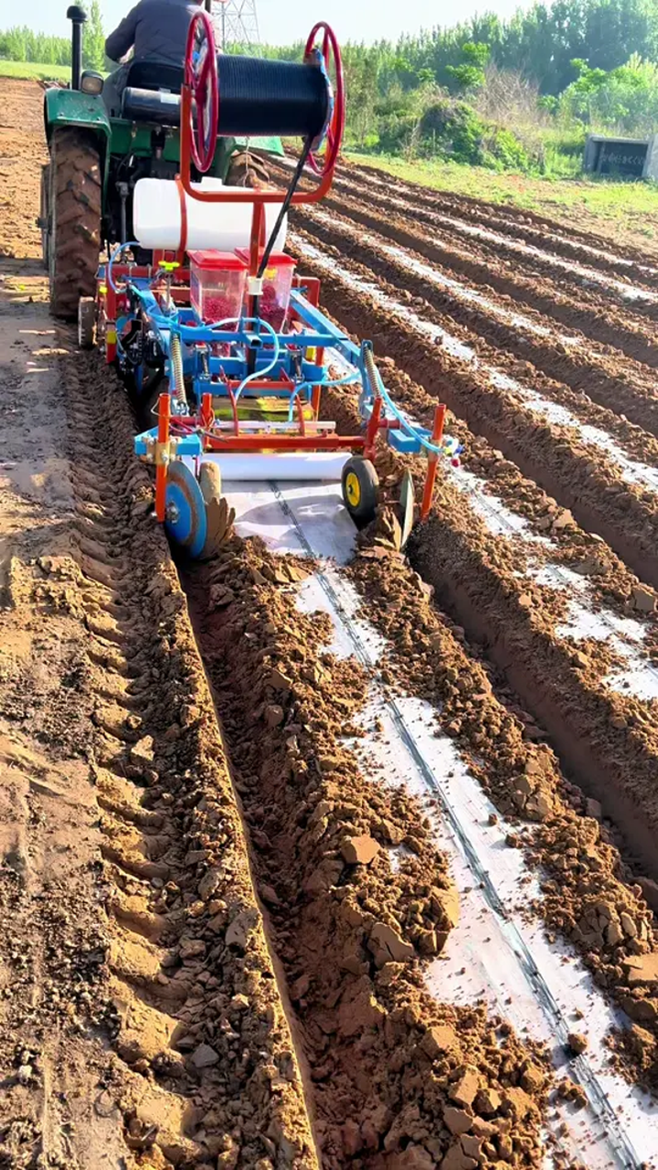 老利富农牌花生播种机,花生播种机,种花生,种花生的季节