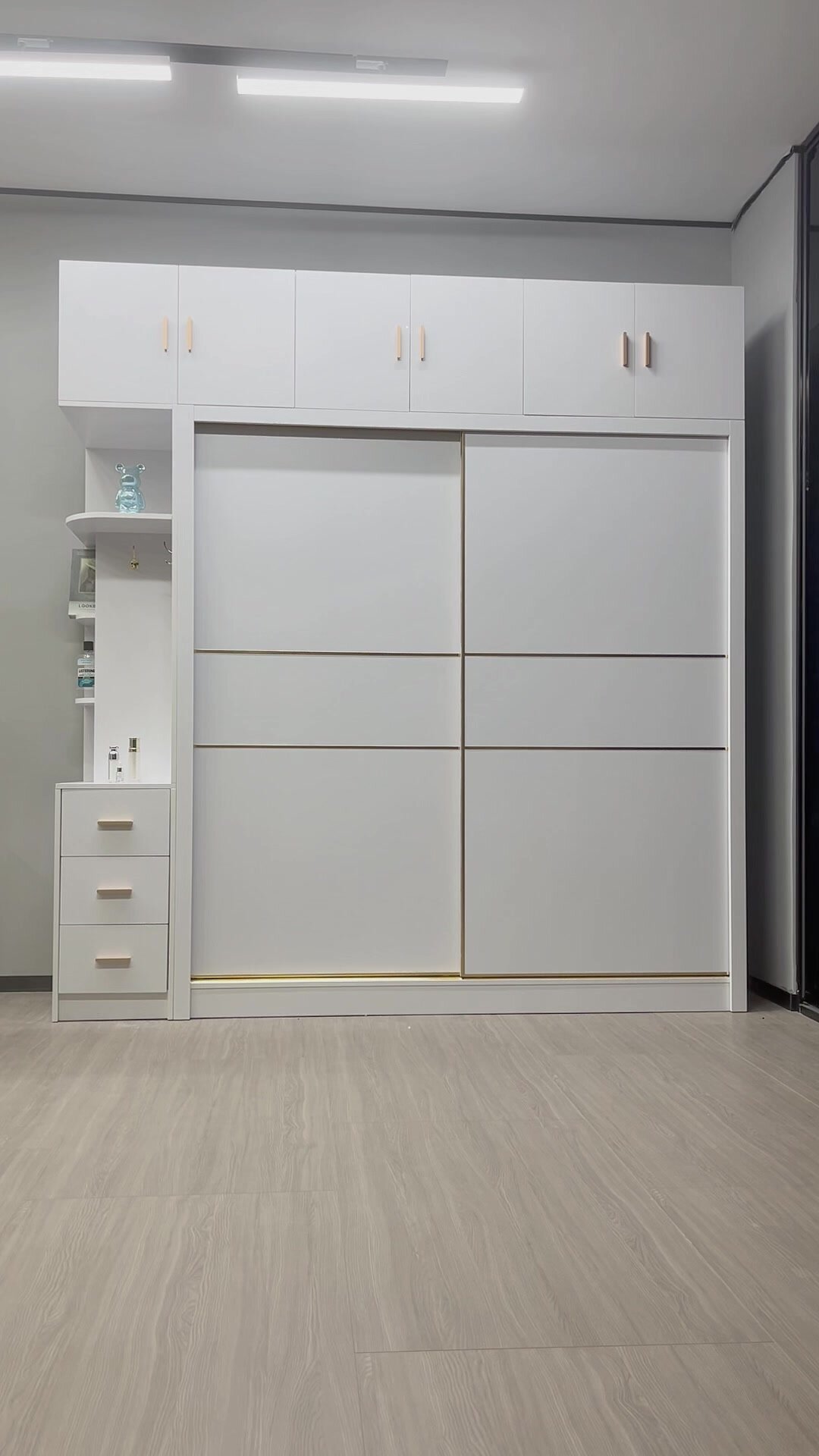 简约款中小户型推拉门衣柜,多种柜门款式