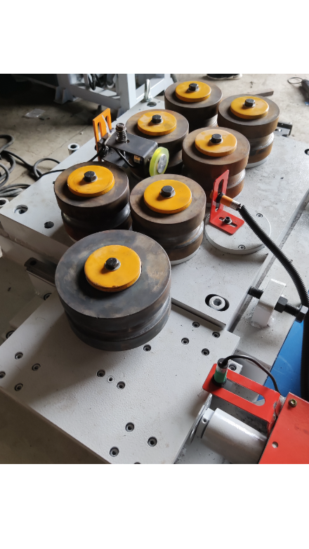 小型数控弯管机,方管弯弧机,盘圆机盘管机握弯机,钢管折弯机