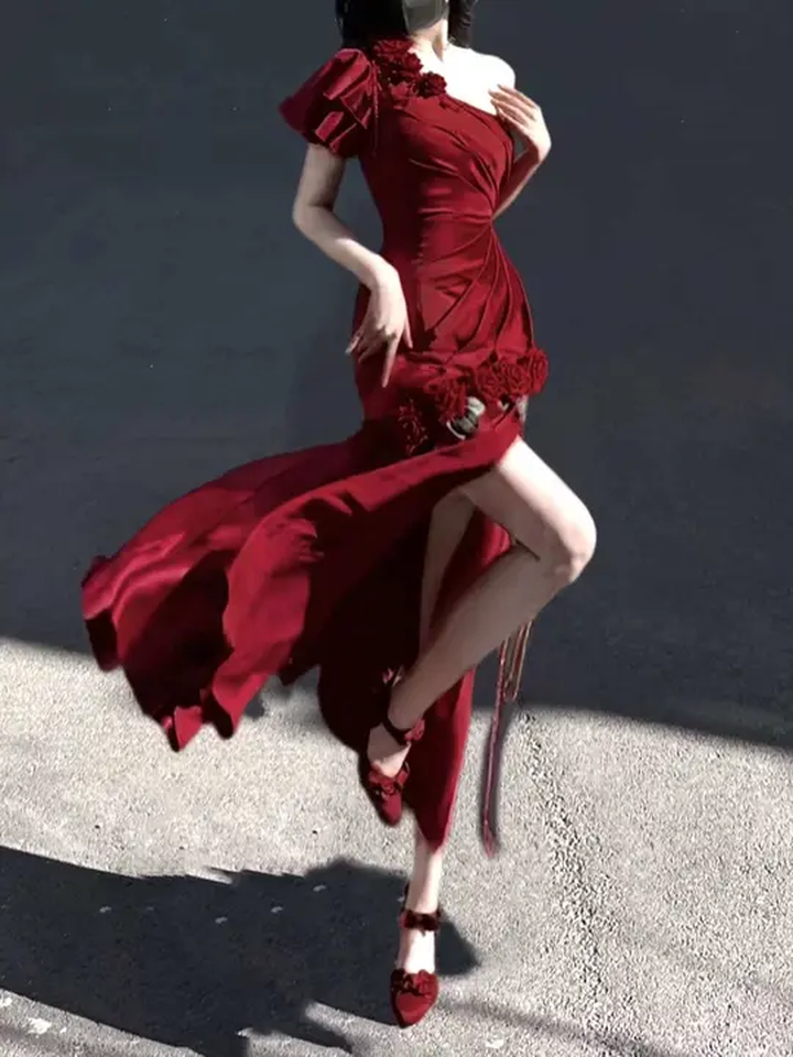 人这一辈子总得有一条红色鱼尾裙吧