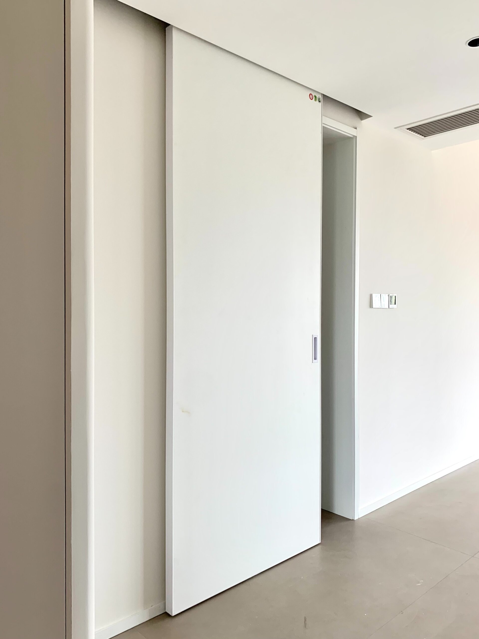 吊轨单推拉木移门!隔音与颜值并存