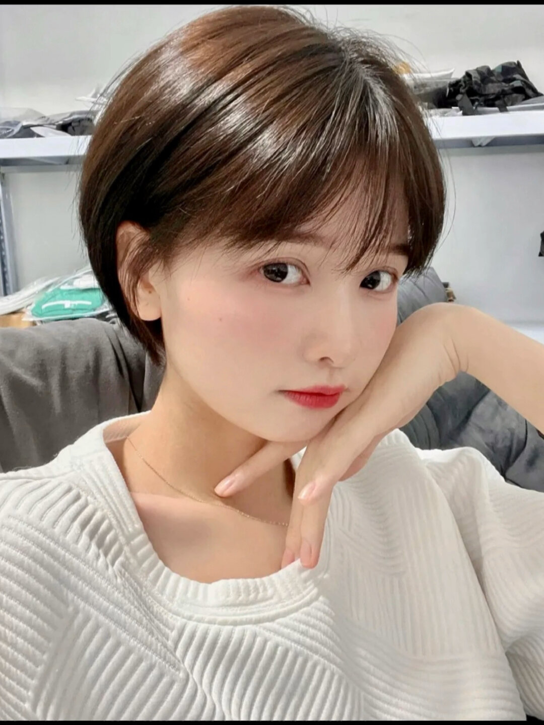圆脸女生不能错过的少年感短发昆明发型设计