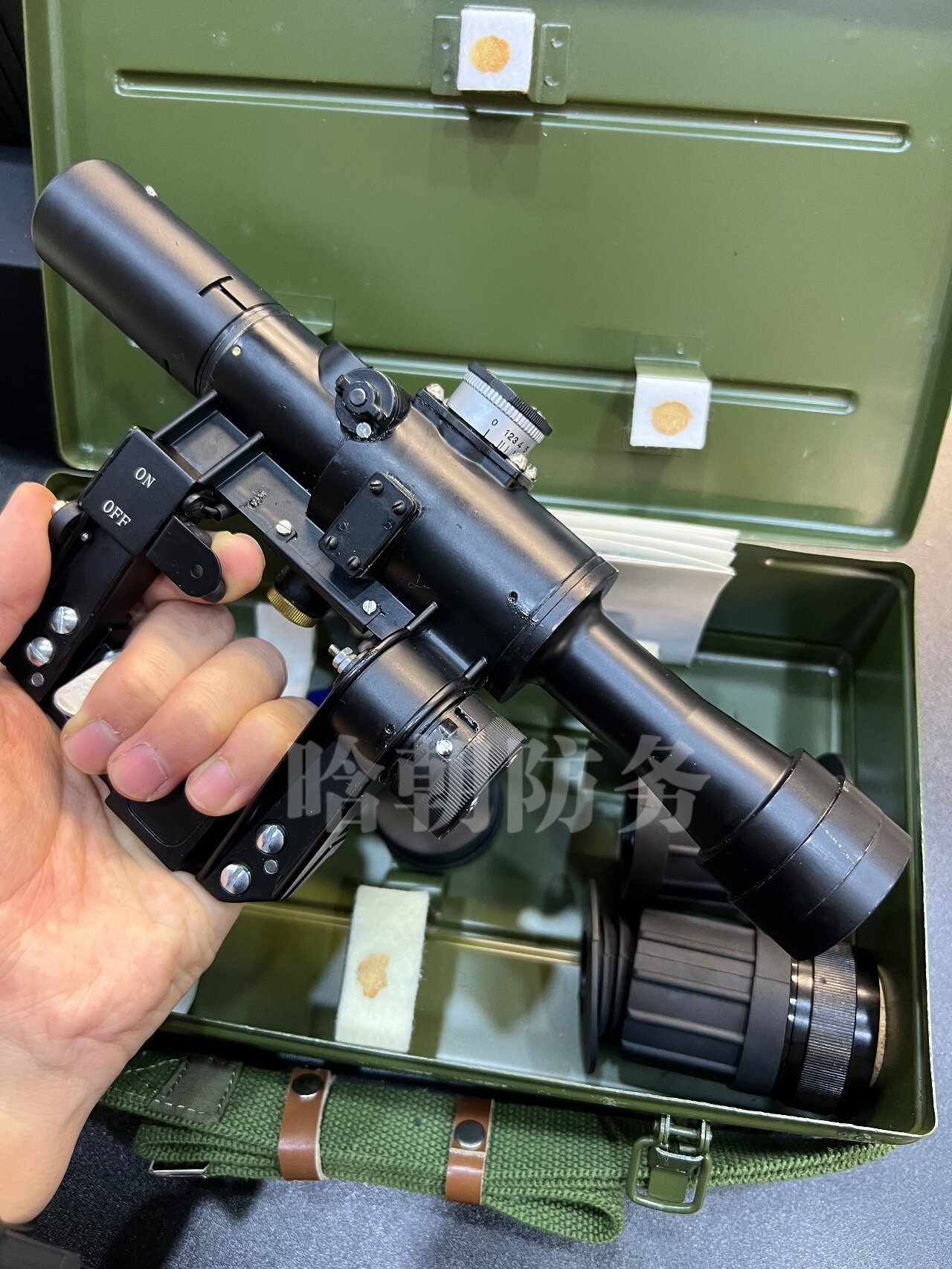 翻出一个二战的svd 4倍瞄准镜-度小视