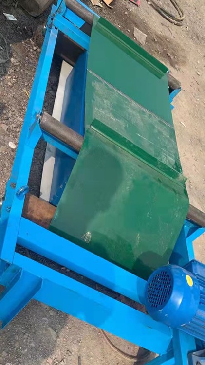 自卸式永磁除铁器 全自动辊轮强磁除铁机 矿用悬挂式皮带磁选机