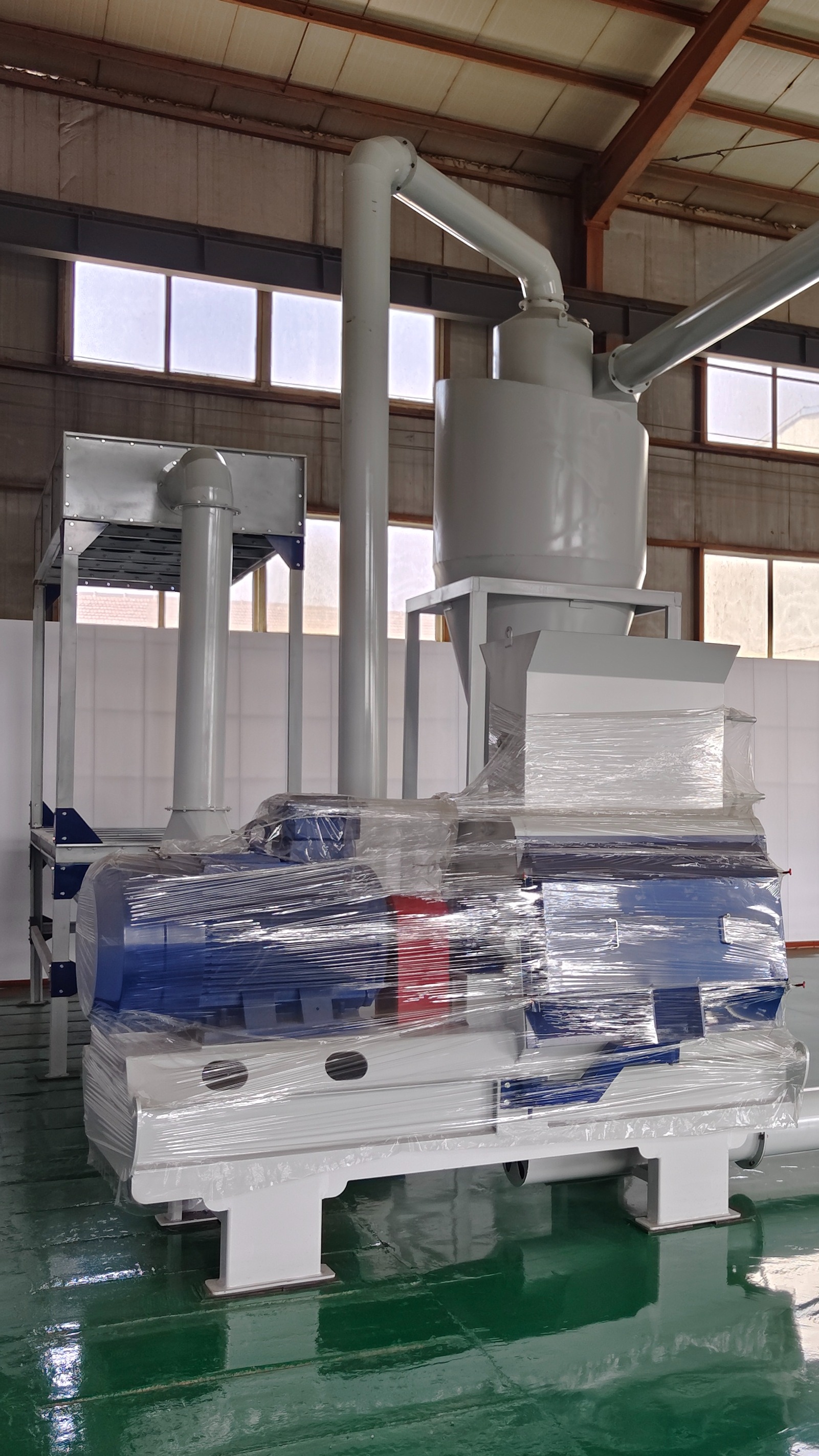 粉碎机安装后效果展示