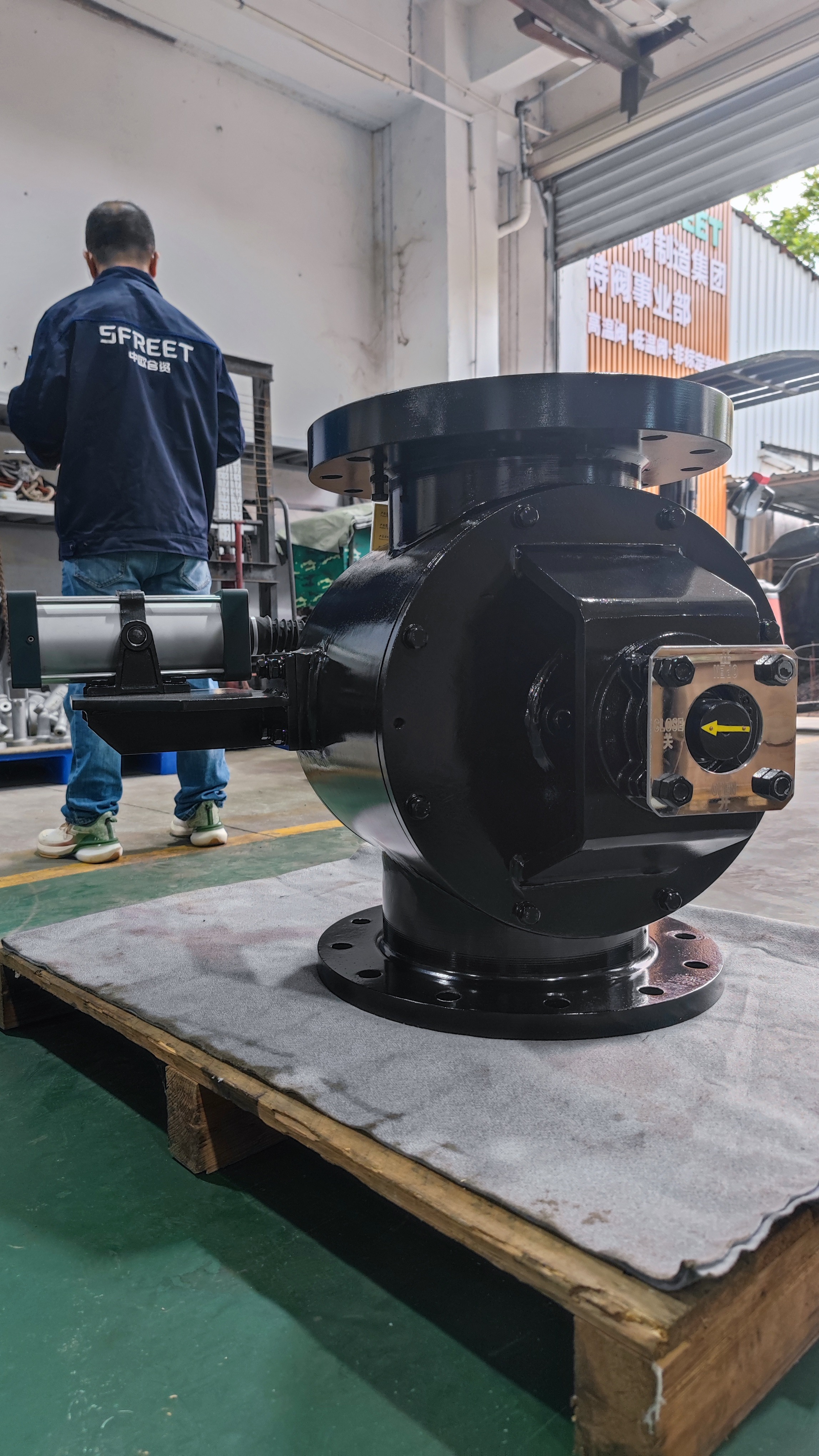 旋转式放料阀的外型结构展示